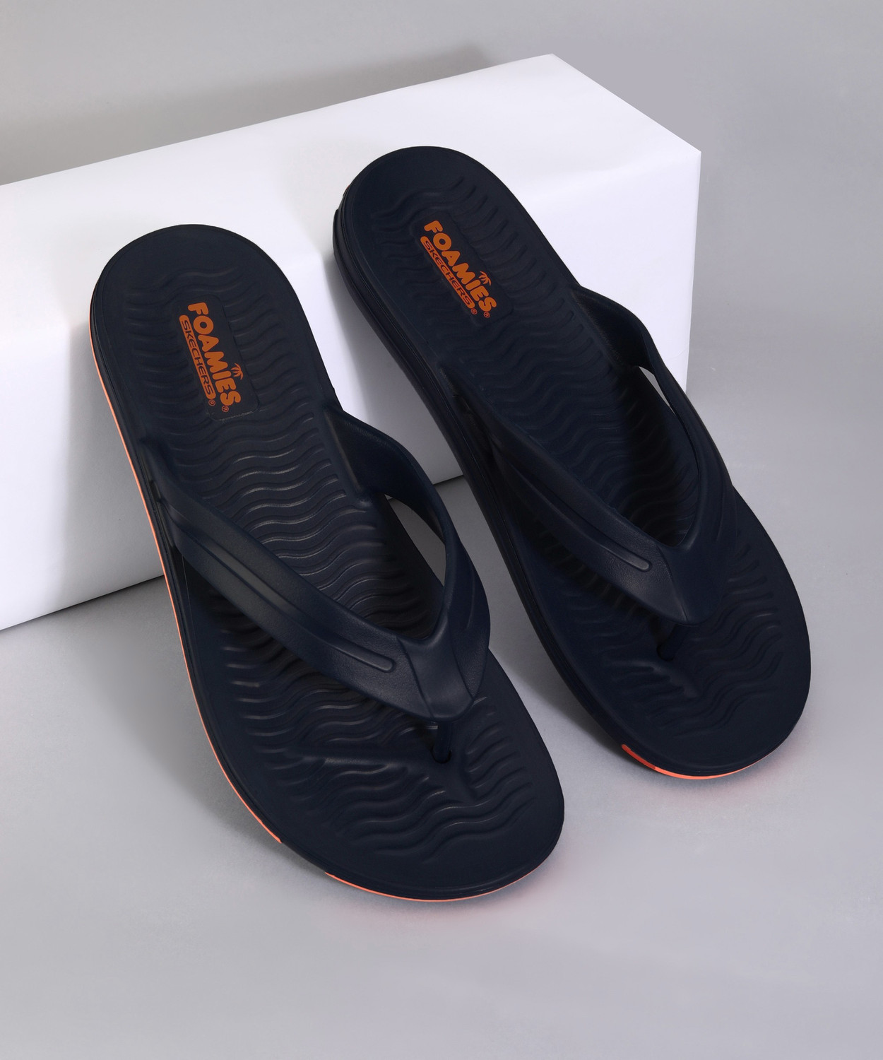Skechers Men Slippers Navy 6 Price History