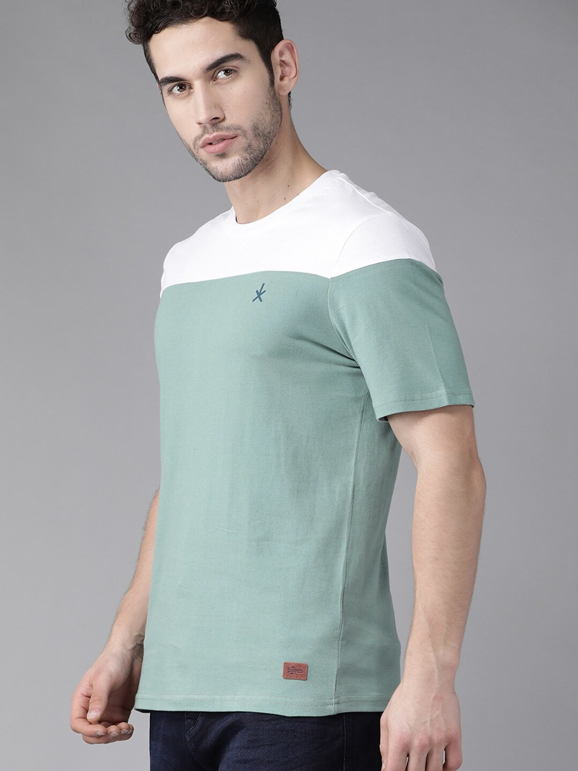 Roadster Colorblock Men Round Neck Green T-Shirt