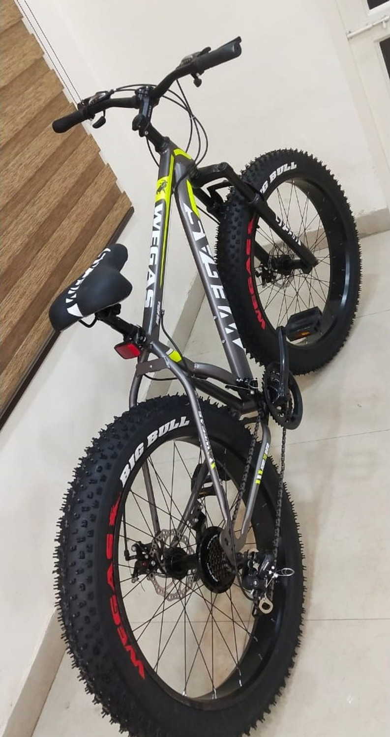 Image of Wegas BIG BULL |FAT BIKE|21 GEAR | DISC BRAKES |FRONT SUSPENSION | WATER DECALS 26 T (inch) Fat Tyre Cycle
