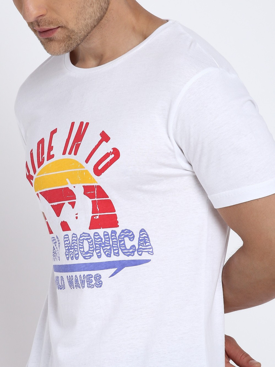 Image of Aditya Birla - abof Printed Men Round Neck White T-Shirt