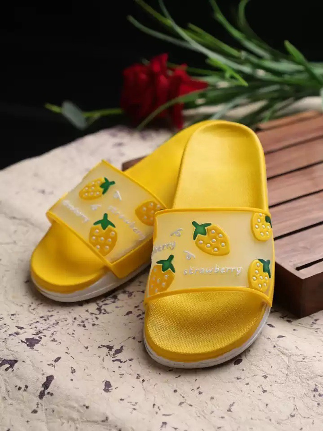 Layasa slippers hot sale
