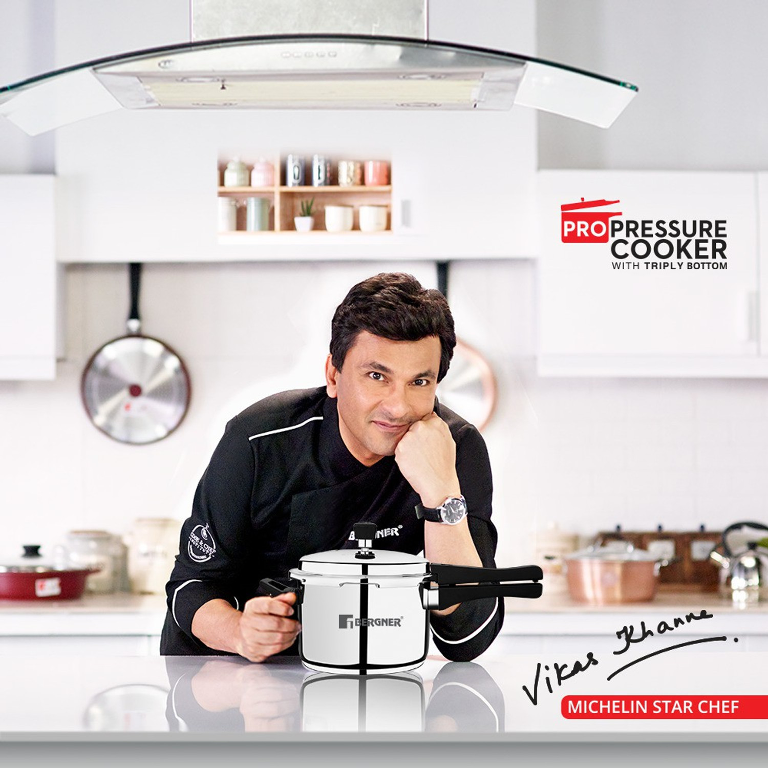 Image of BERGNER Sorrento Triply Bottom Outer Lid 3 L Outer Lid Induction Bottom Pressure Cooker