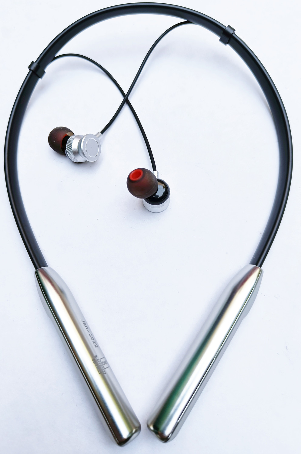 Image of ROKAVO New Neckband silver col wireless Bluetooth Headset 40hr Long battery hi-magnetic Bluetooth