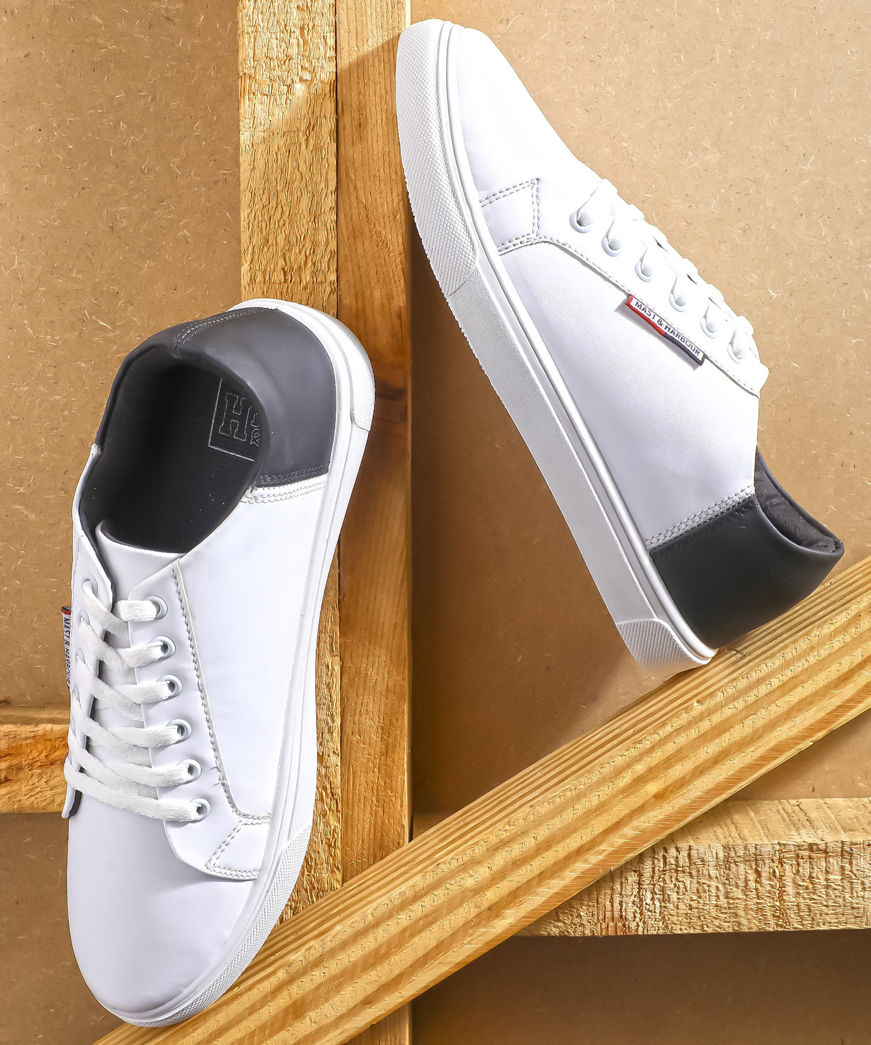 Mast and harbour slip on sneakers clearance