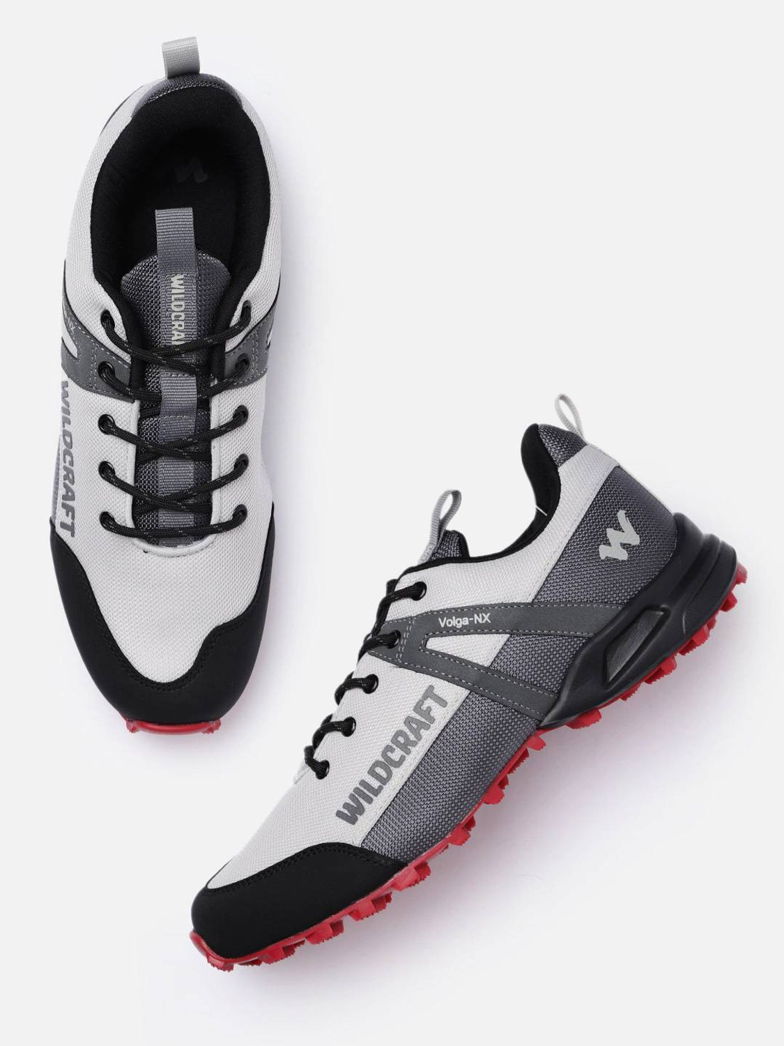 wildcraft hiking and trekking shoes