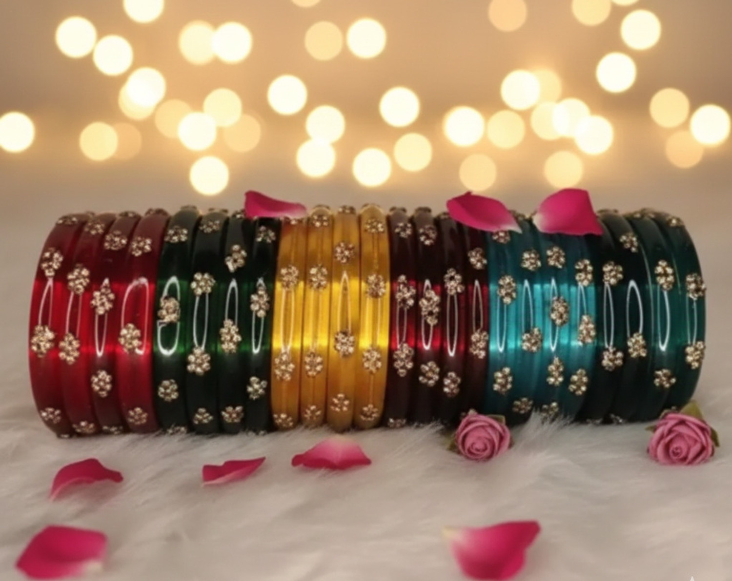 Image of oms Plastic Chudas (Pack of 10)