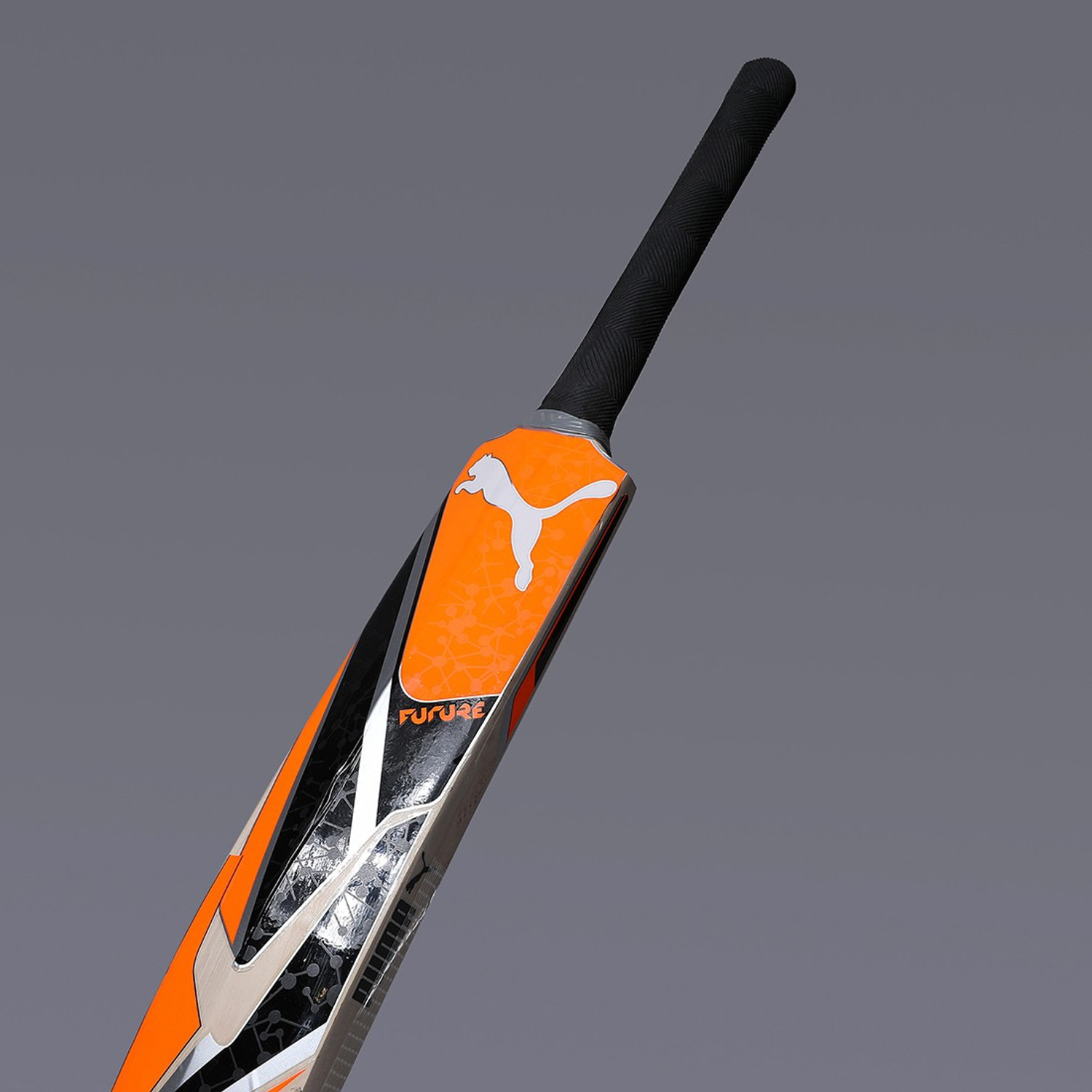 Image of PUMA Future KW JNR 1.2 Kashmir Willow Cricket Bat For 15+ Yrs