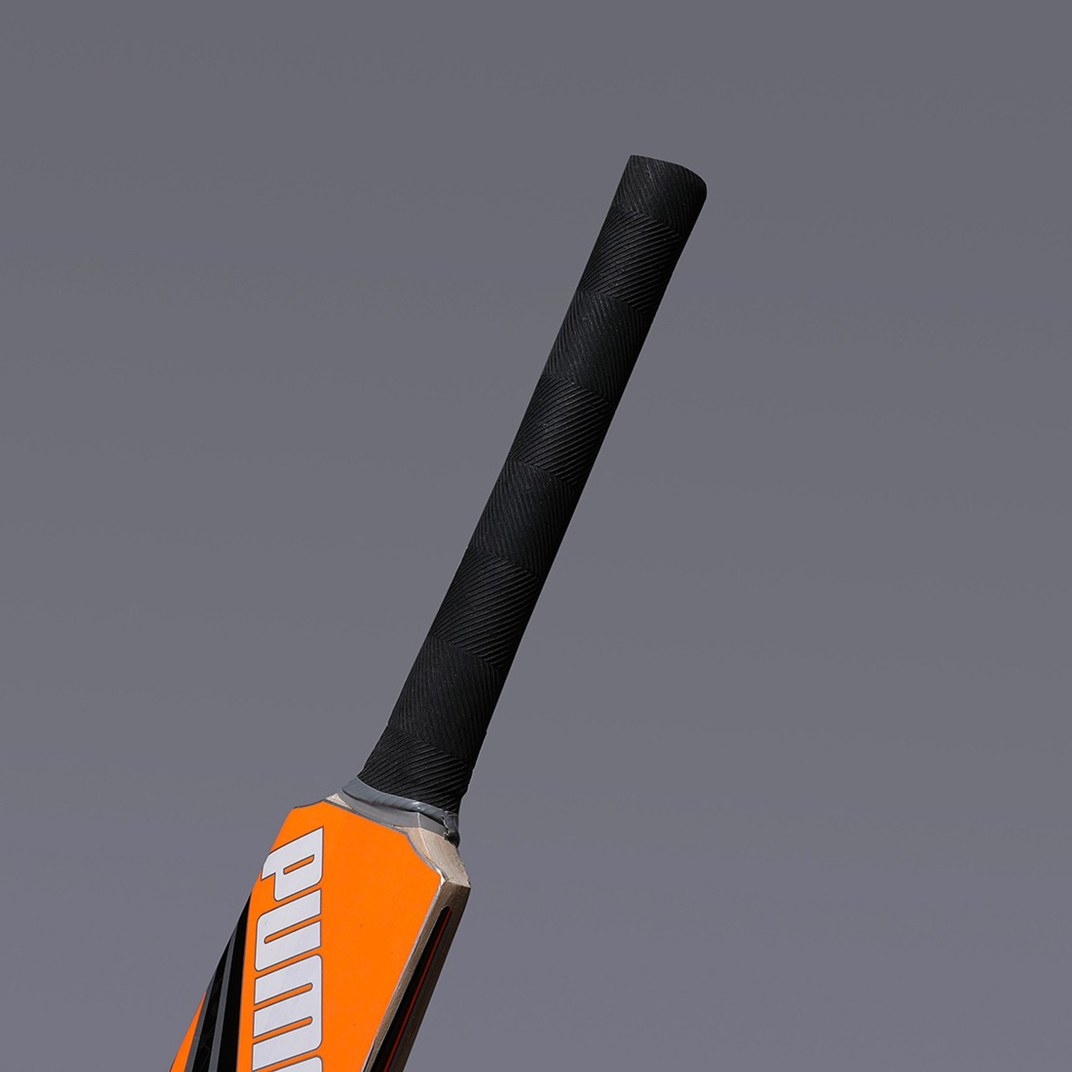 Image of PUMA Future KW JNR 1.2 Kashmir Willow Cricket Bat For 15+ Yrs