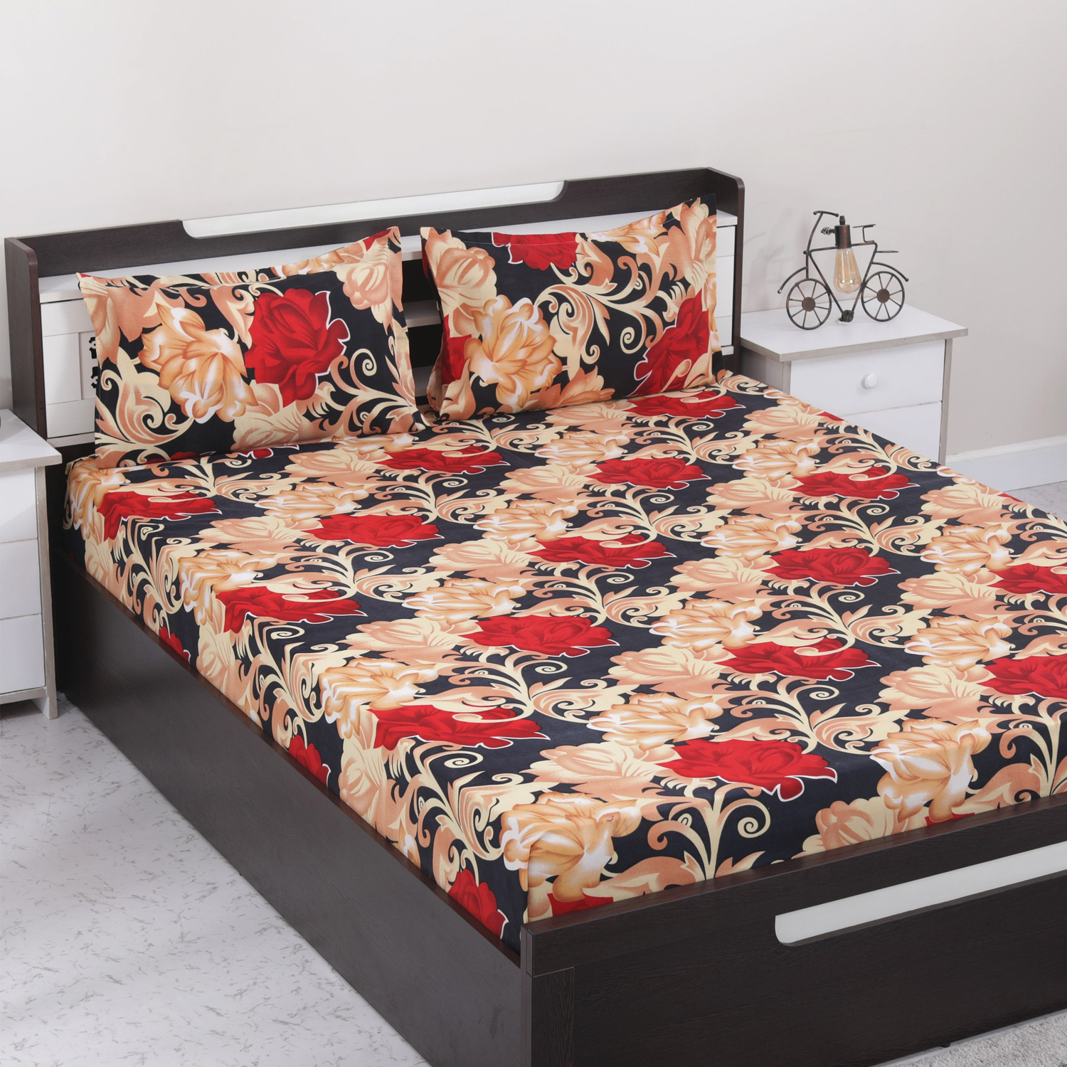 Image of Flipkart SmartBuy Microfiber Double Flat 140 TC Floral 1 Bedsheet with 2 Pillow Covers
