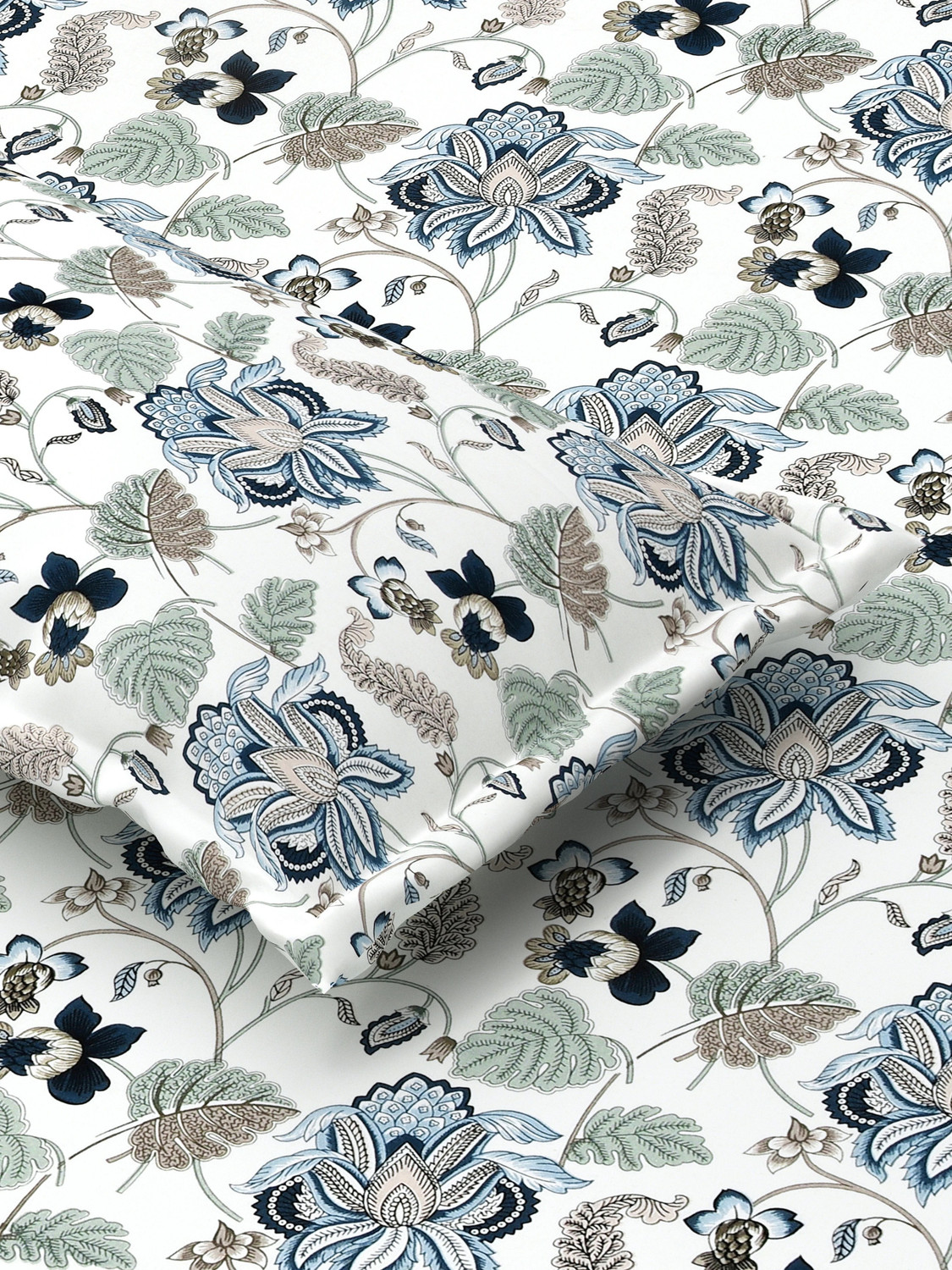 Image of HIYANSHI HOME FURNISHING Cotton King Fitted (Elastic) 250 TC Floral 1 Bedsheet with 2 Pillow Covers (72''x78'' Inches with 2 Jumbo Pillow Covers 20x30 Inches)