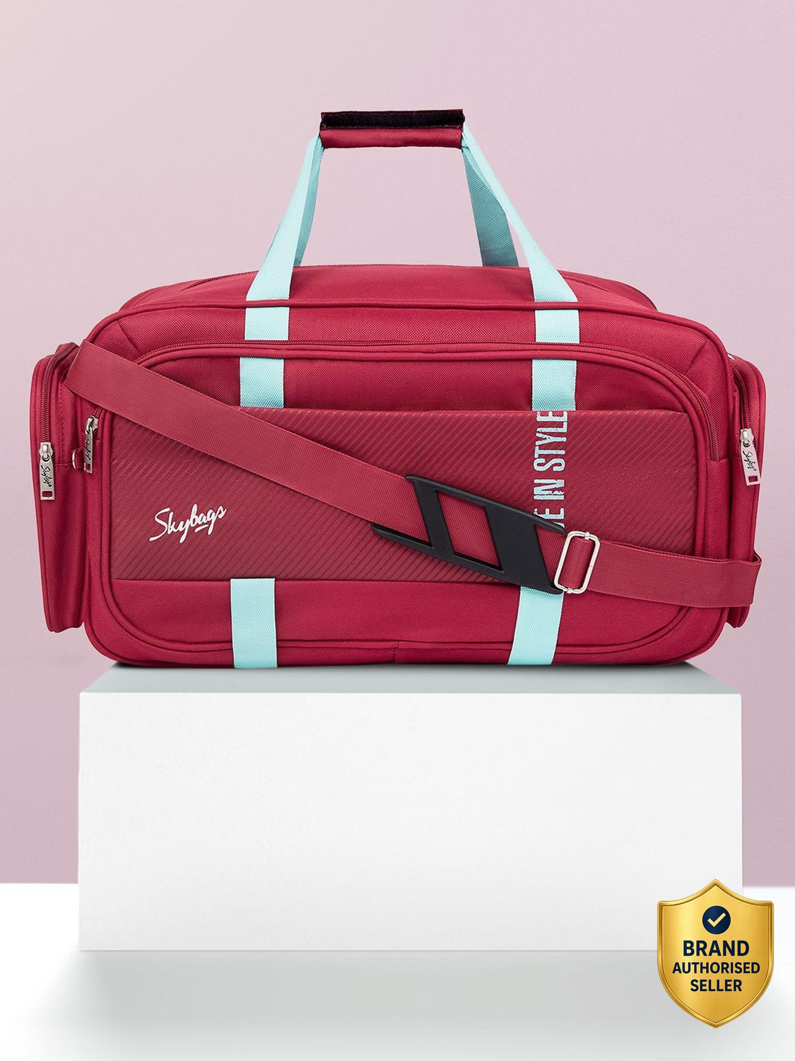SKYBAGS Cult Polyester 55cm Medium Stylish Duffel With Adjustable Shoulder Strap,Red Duffel Without Wheels