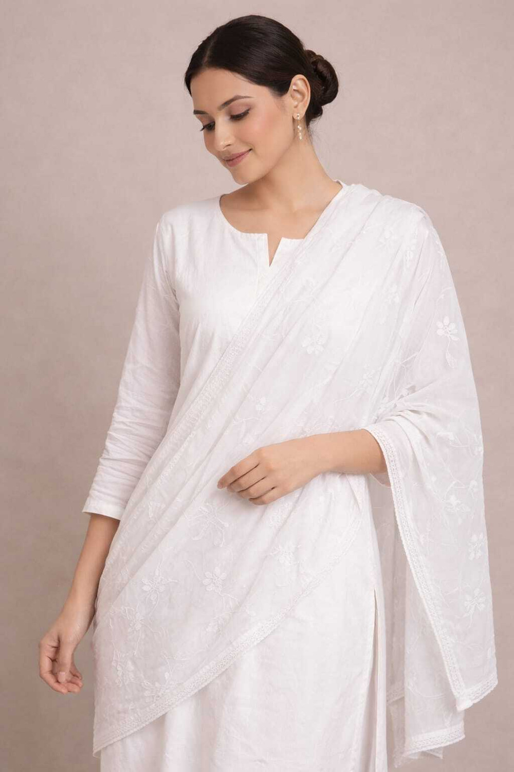 Image of Aayat Fashion Cotton Blend Embroidered White Women Dupatta