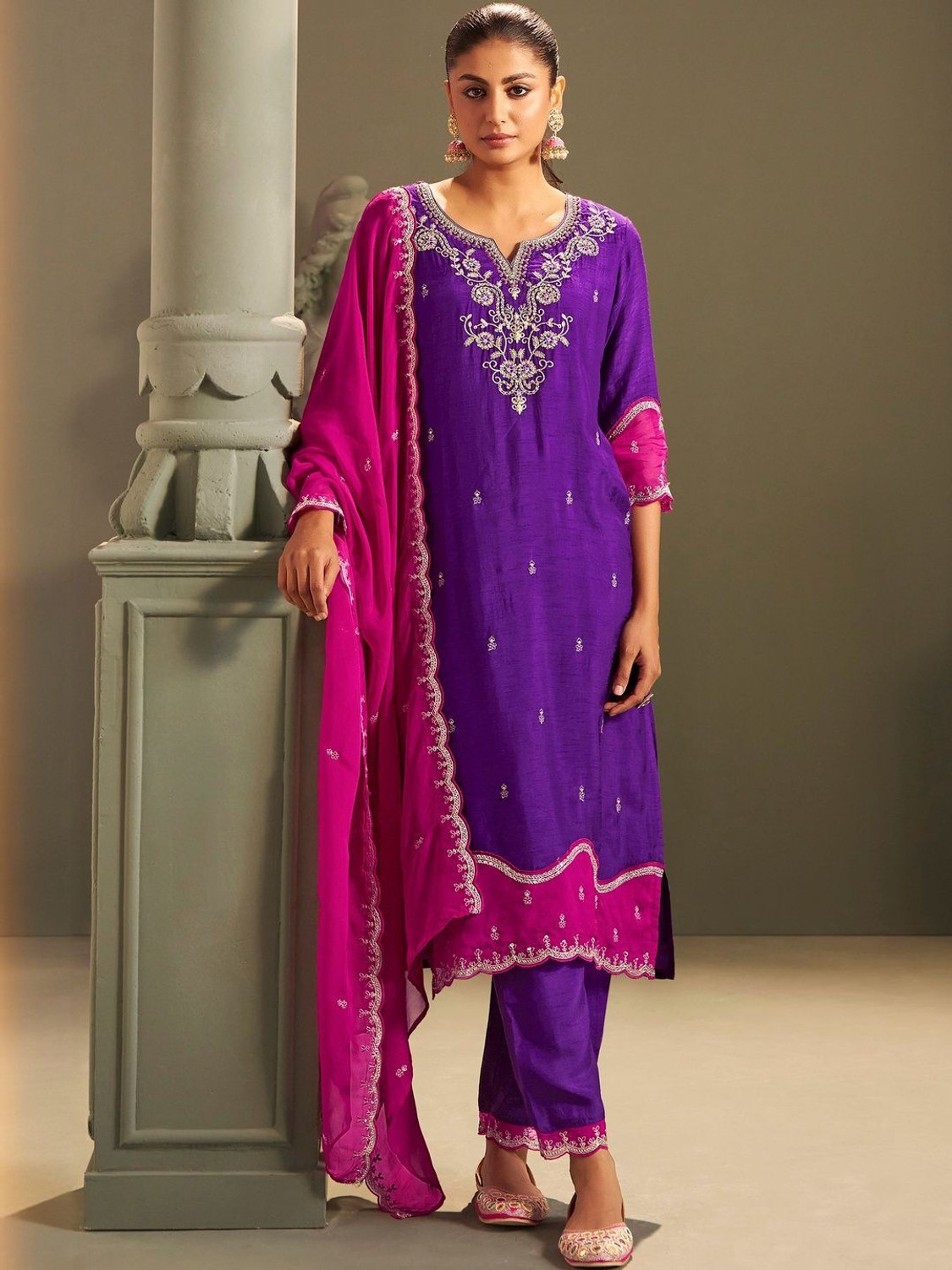 House Of Pataudi Women Kurta Pant Dupatta Set