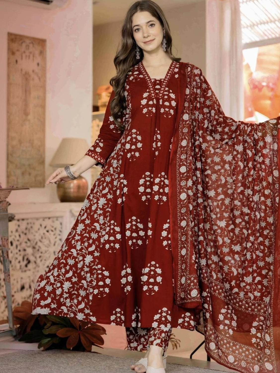 Image of KASHRA Women Pure Cotton Kurta Pant Dupatta Set