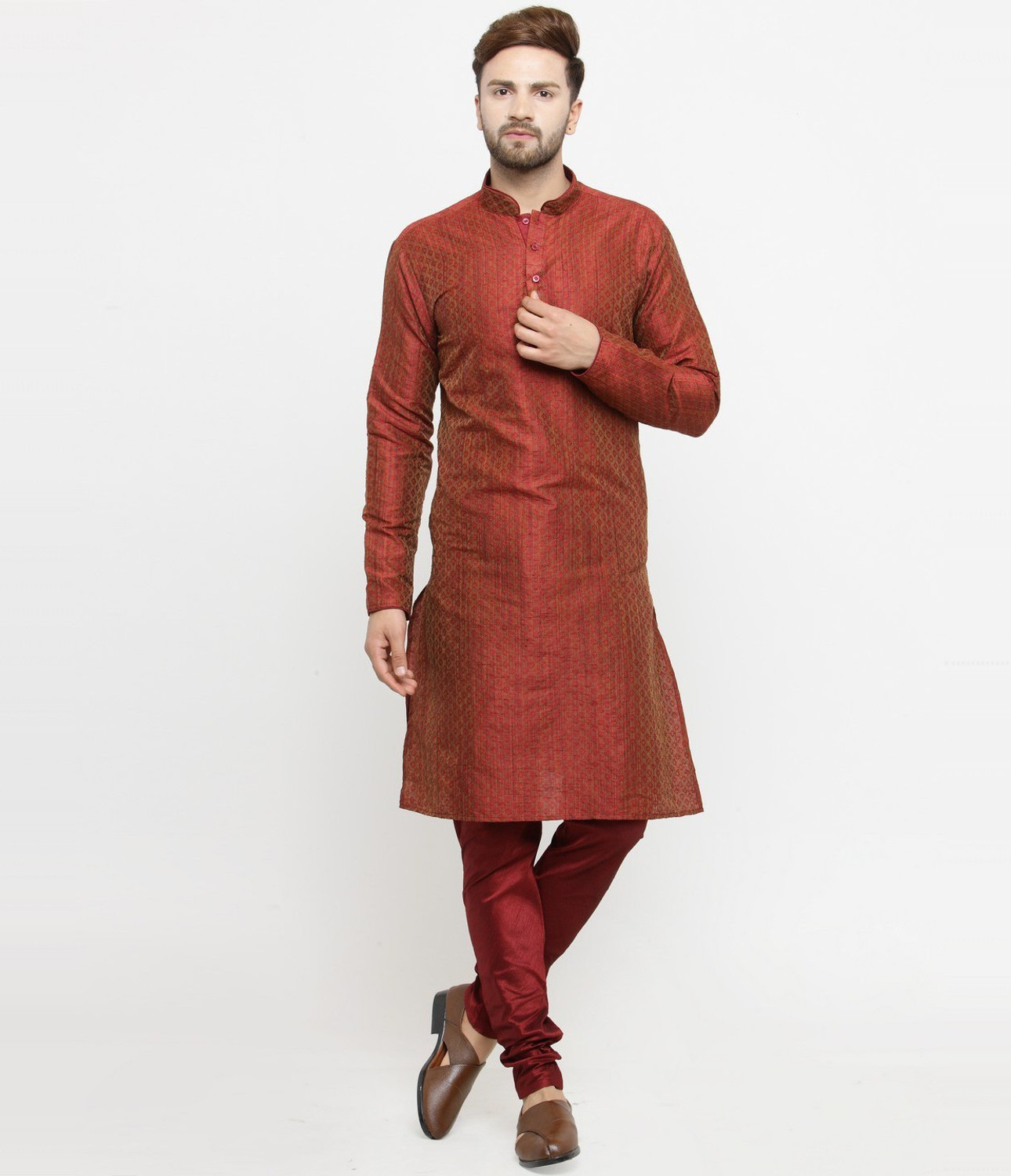 Larwa kurta 2025