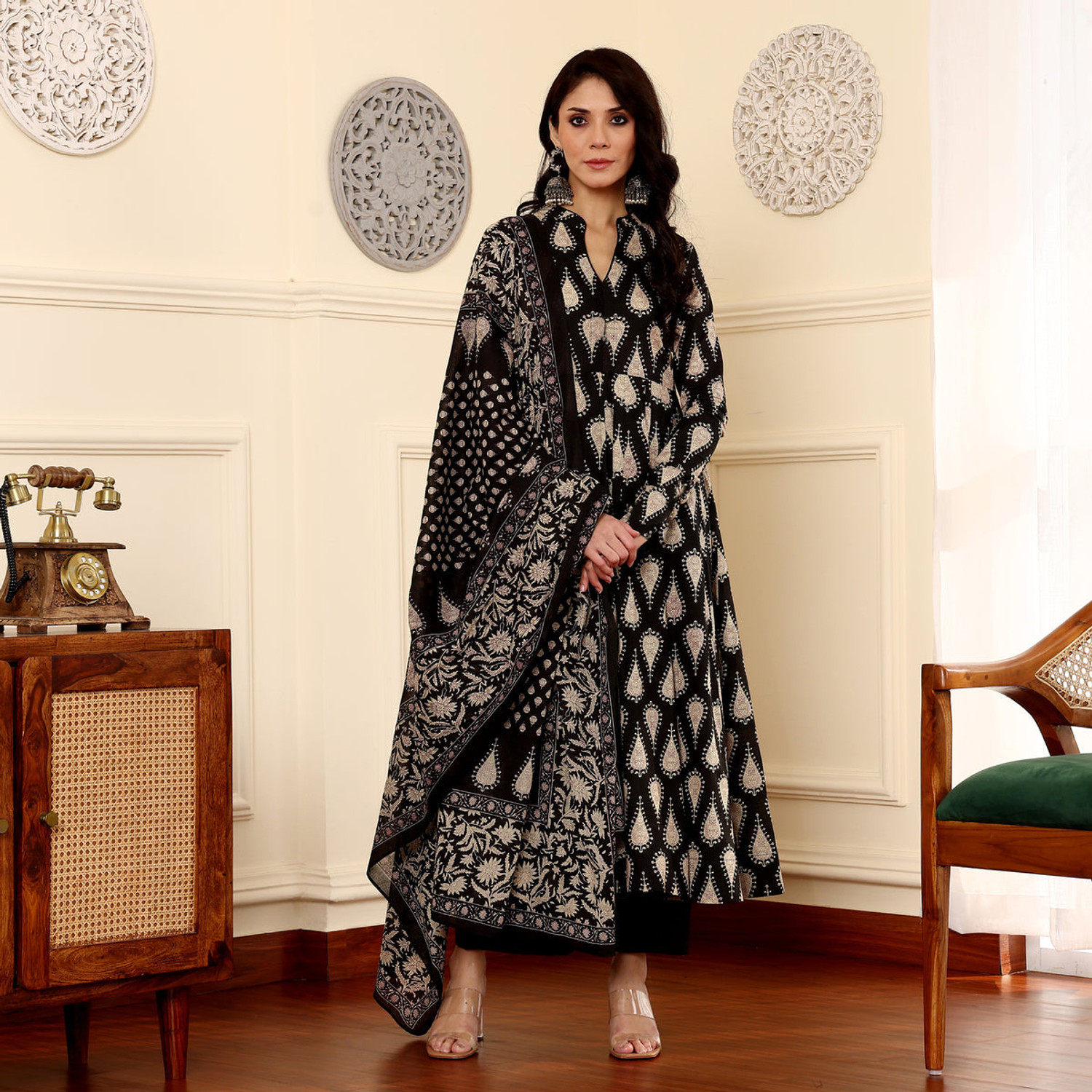 Image of Toochki Printed Kurta, Salwar & Dupatta Set