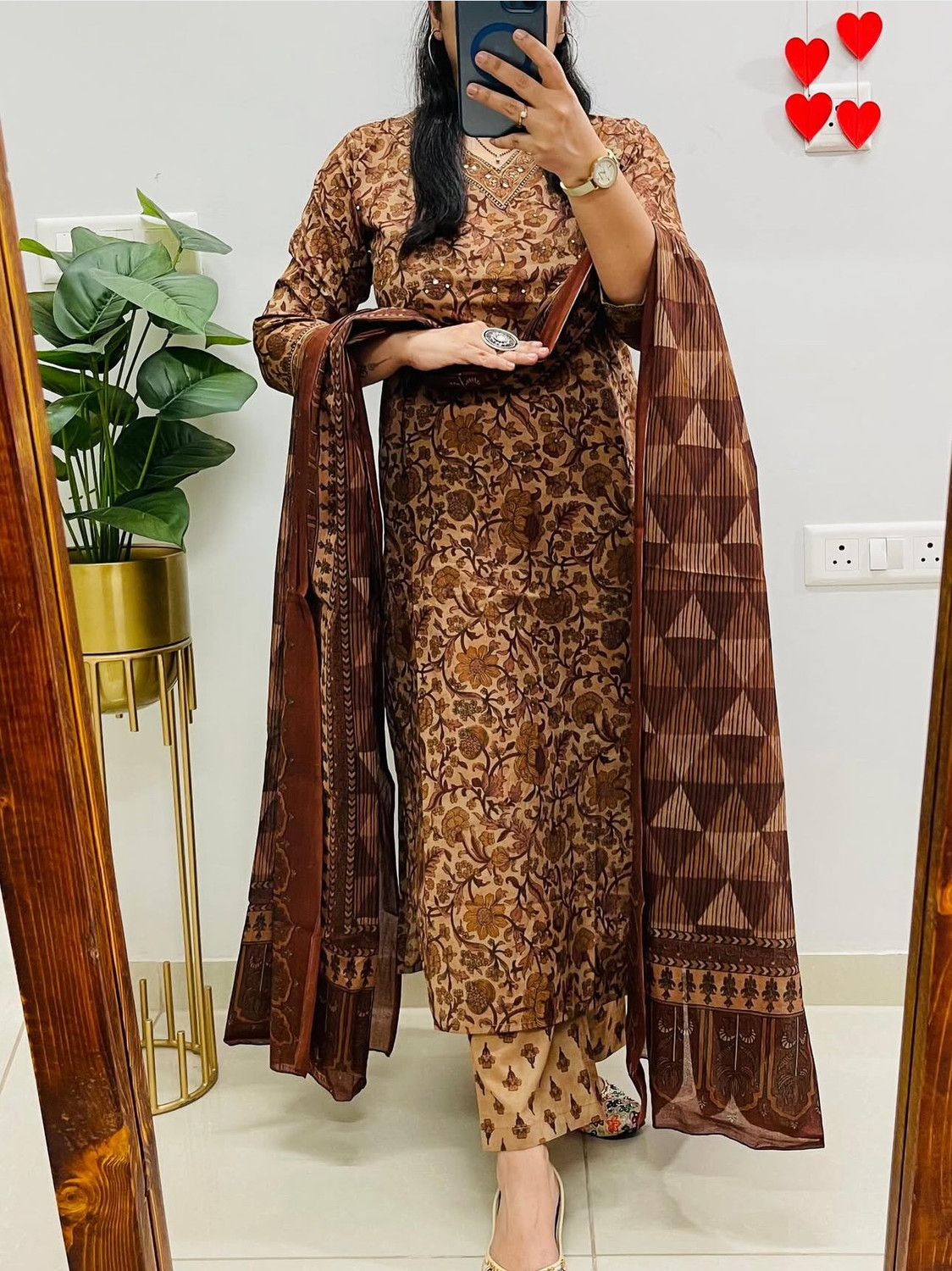 Image of TEO DORI Women Viscose Rayon Kurta Pant Attached Dupatta Set