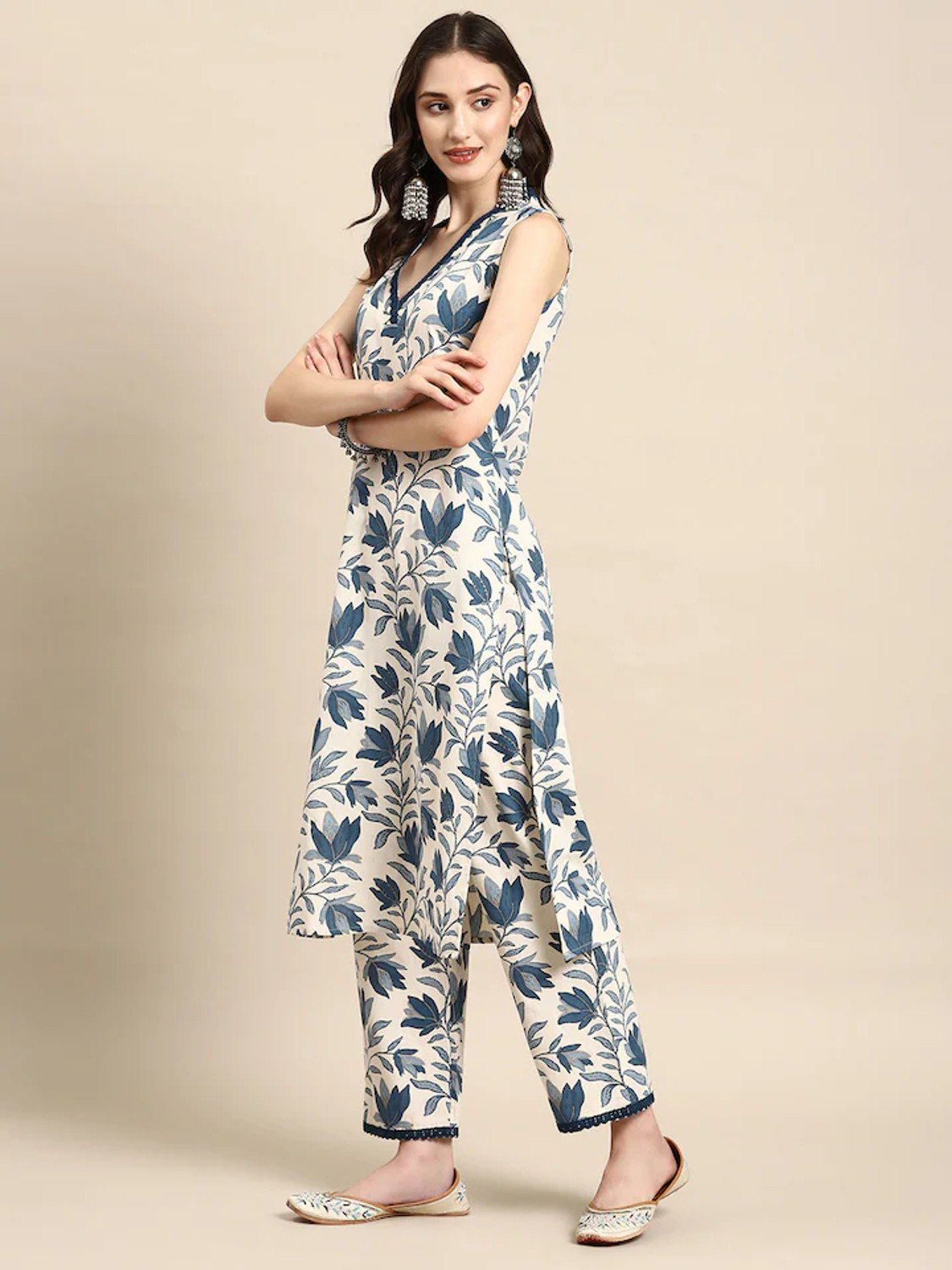 Image of PRAYOSHA FASHION Women Pure Cotton Kurta Palazzo Set