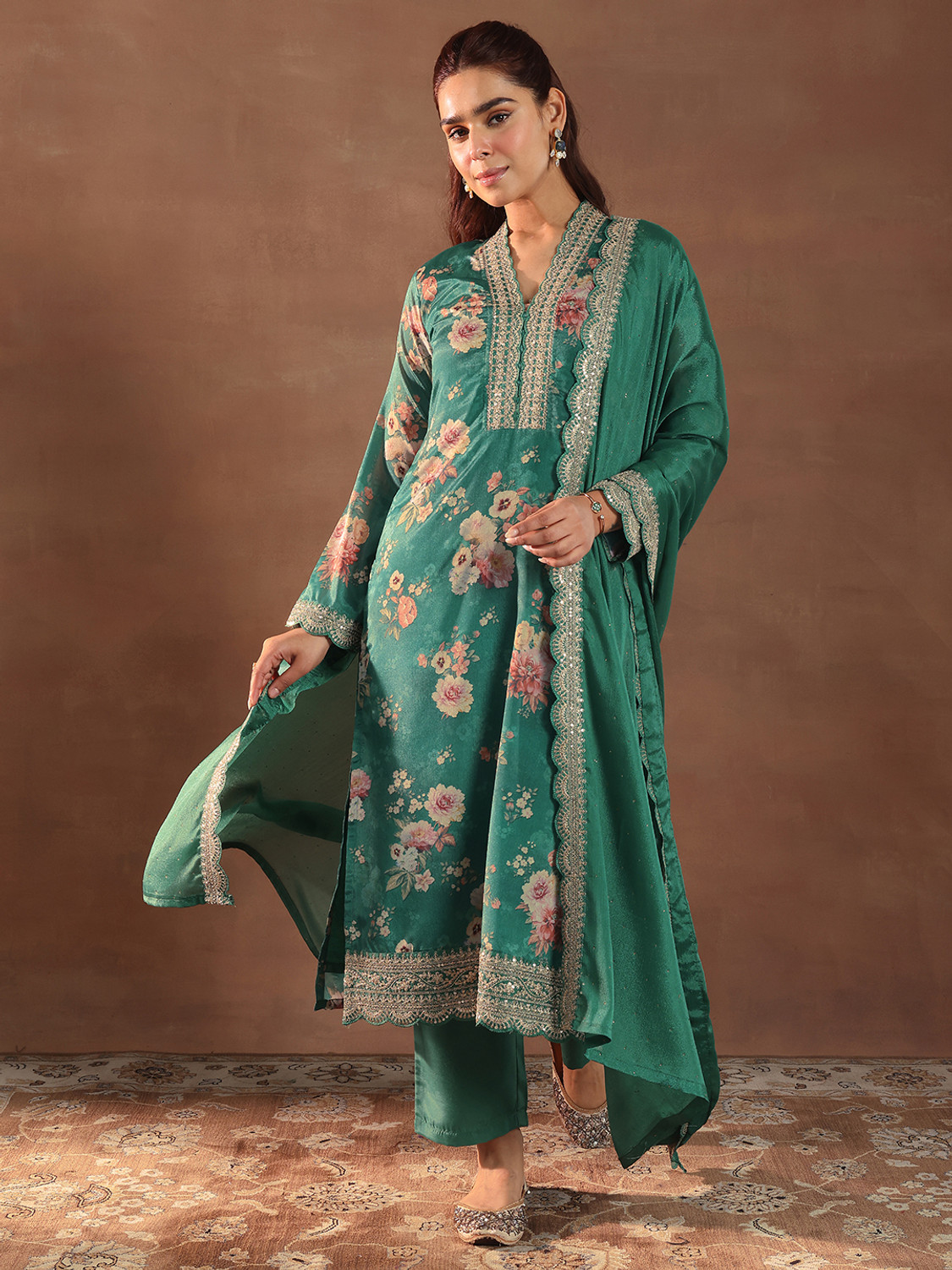 Libas Women Kurta Palazzo Dupatta Set