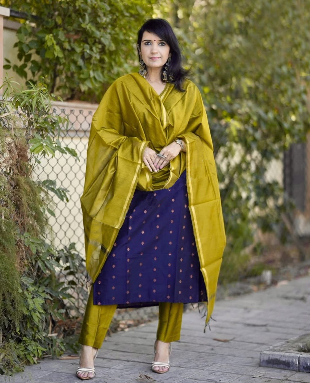 Image of Aaghnya Fashion Women Viscose Rayon Kurta Pant Dupatta Set