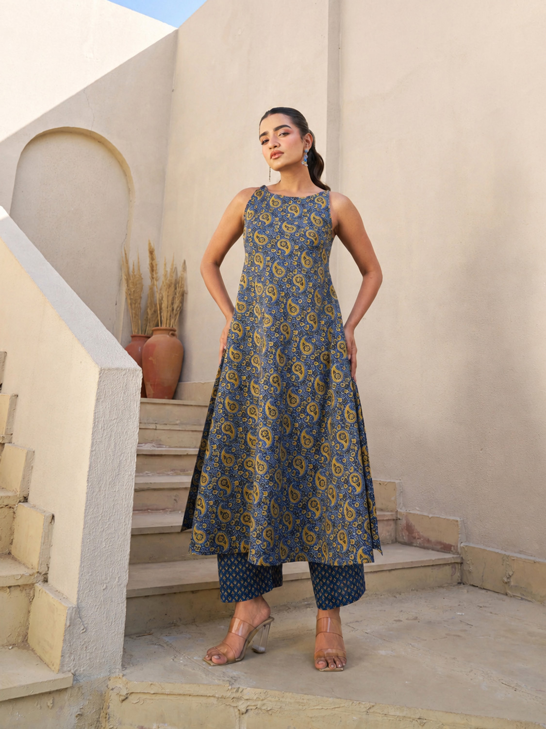 Image of Jaya Women Viscose Rayon Kurta Palazzo Set