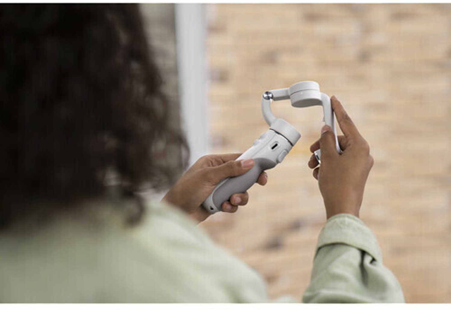 Image of dji OM5 3 Axis Gimbal for Mobile