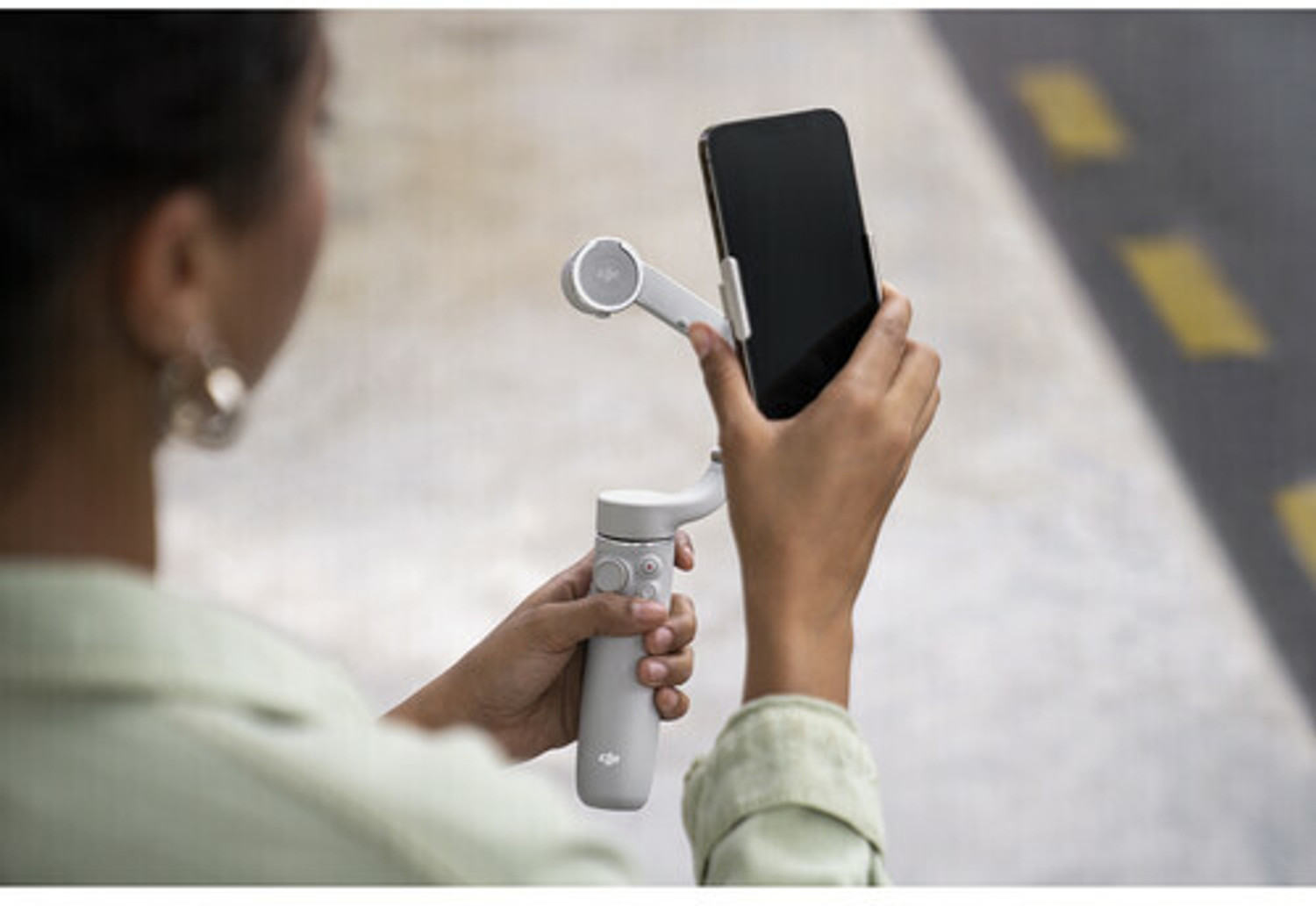 Image of dji OM5 3 Axis Gimbal for Mobile