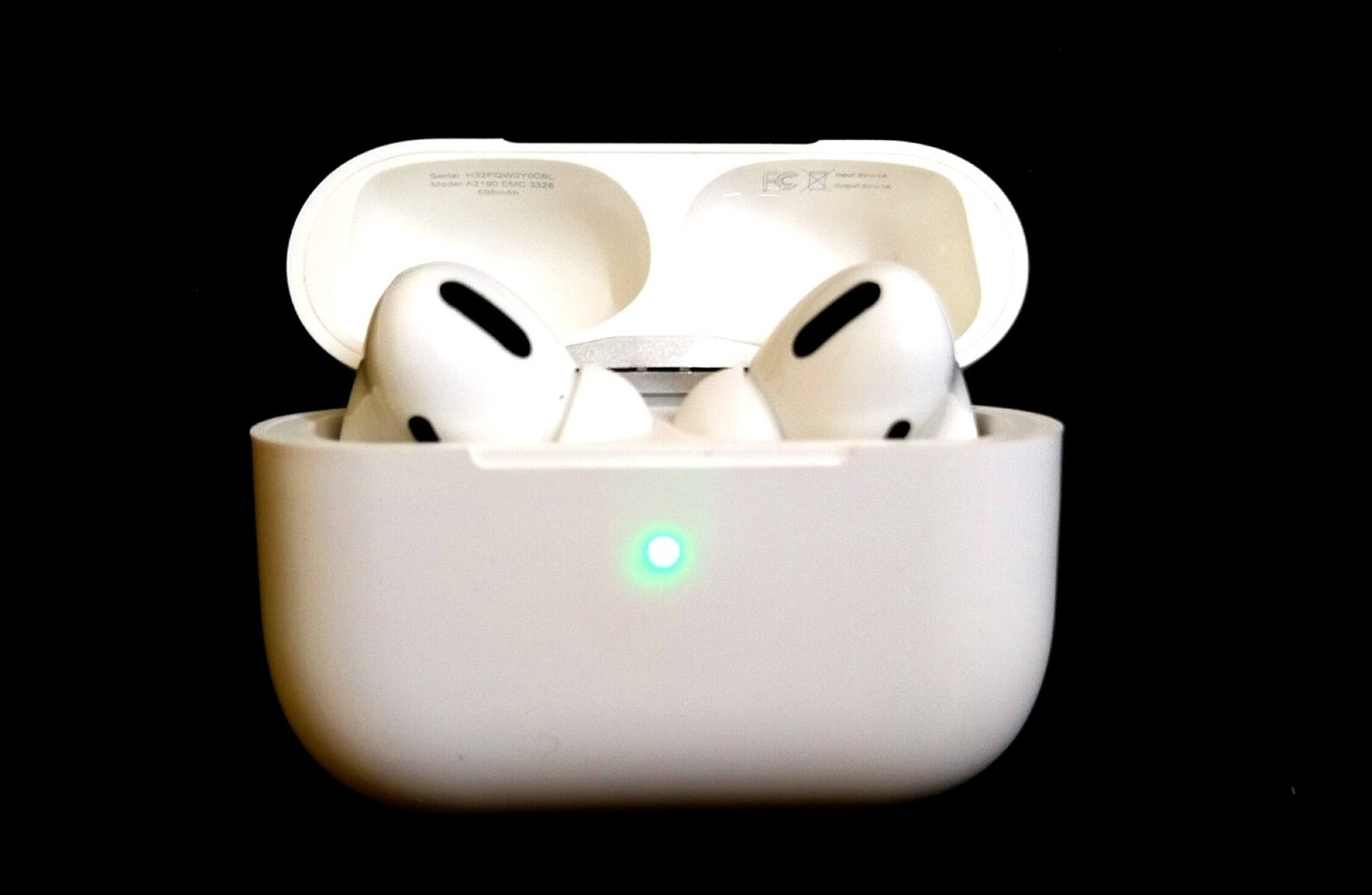 Earpods in delicate flipkart