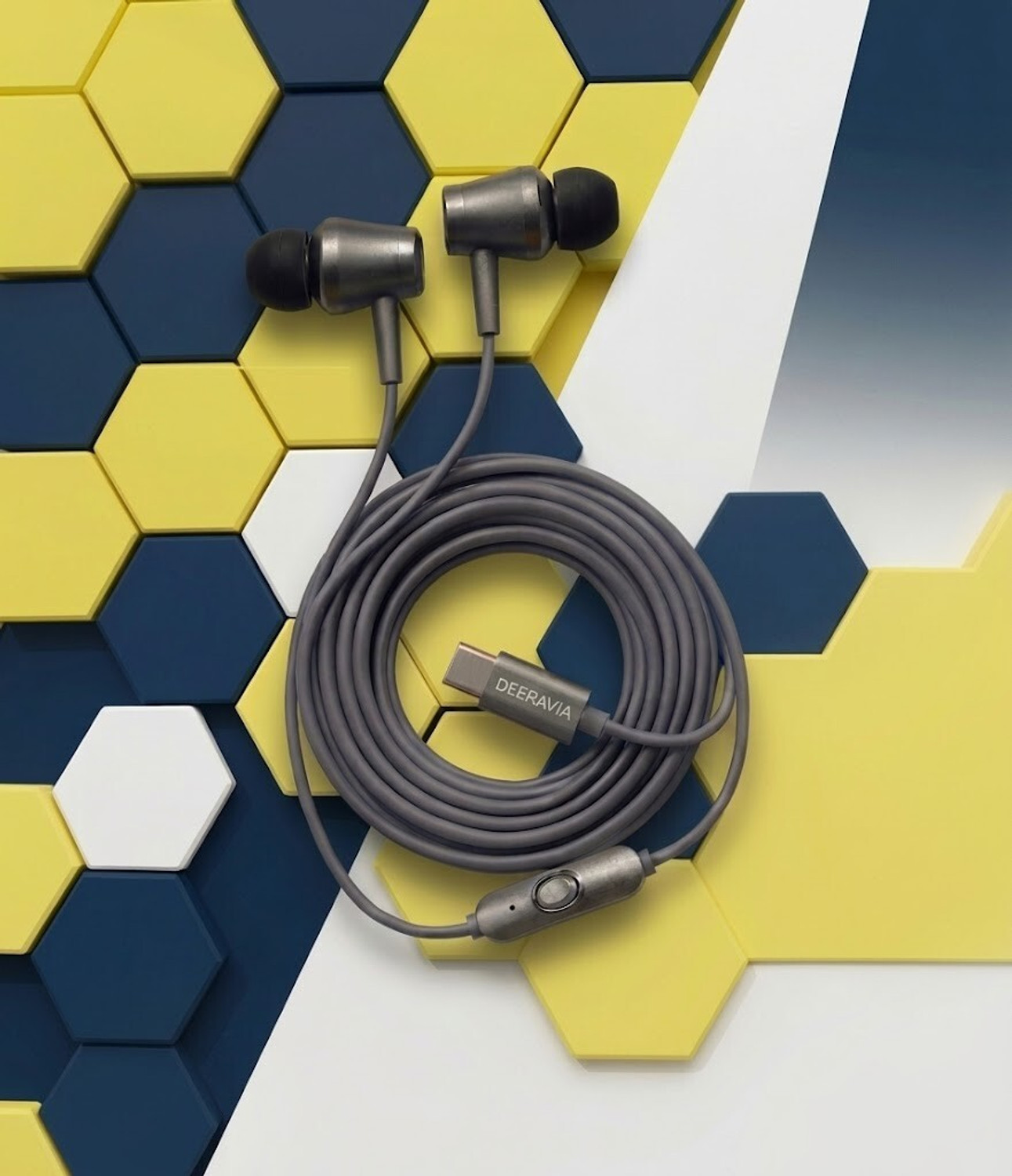 Image of THE BLACK TECH TYPE C WHITE BEST PERFORMANCE TYPE C EARPHONES Wired Headset (White, In the Ear)