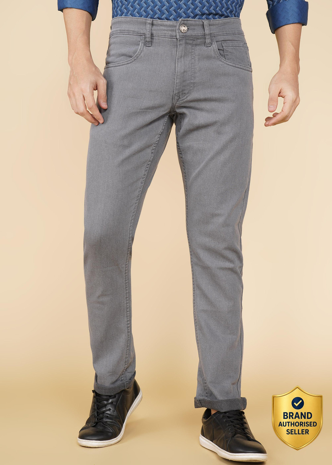 WROGN Straight Fit Men Grey Jeans