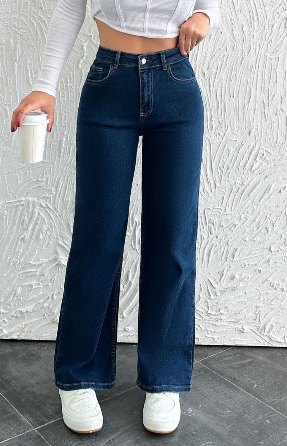 Image of Crazeis Women Loose Fit High Rise Light Blue Jeans