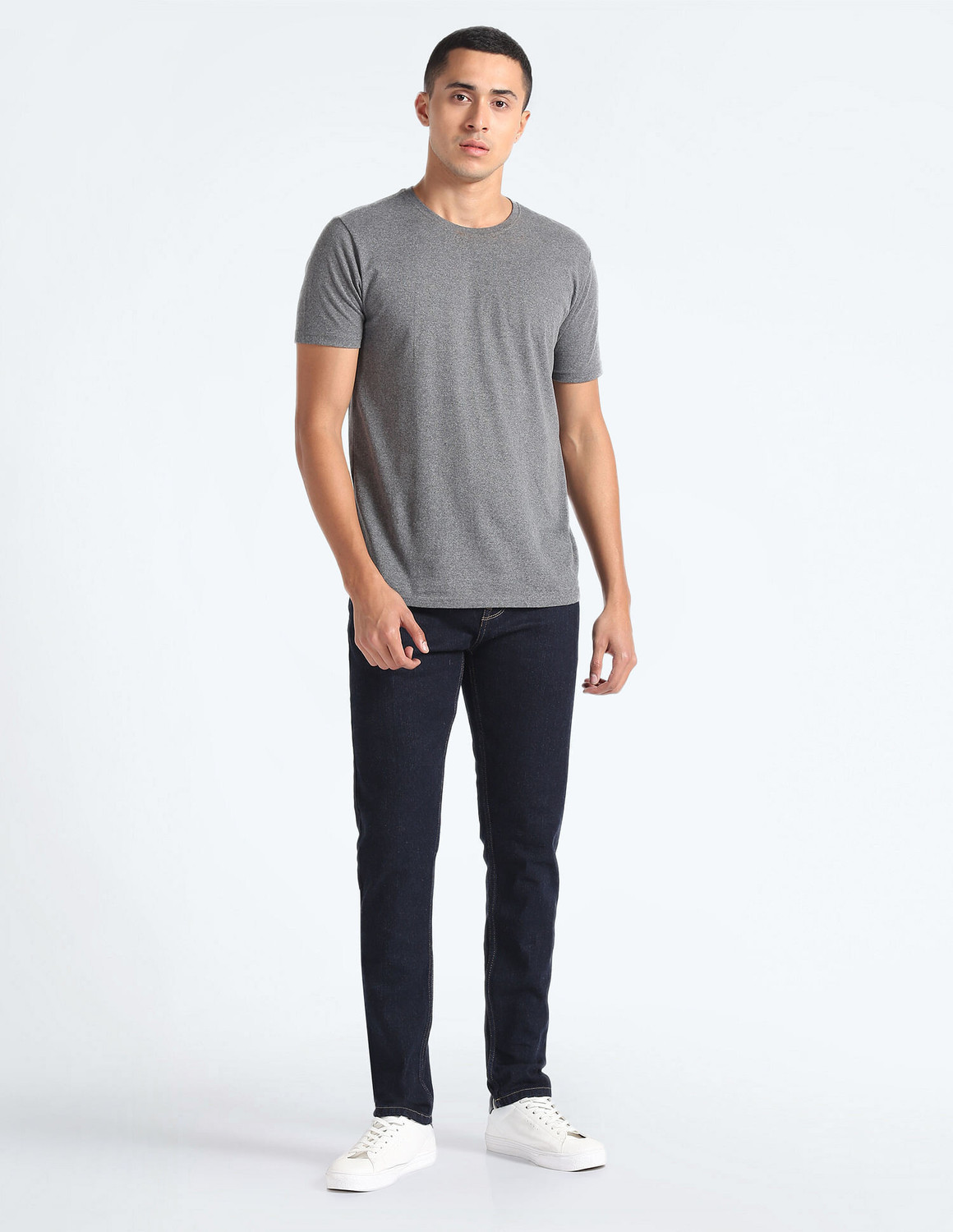Image of FLYING MACHINE Men Tapered Fit Mid Rise Blue Jeans