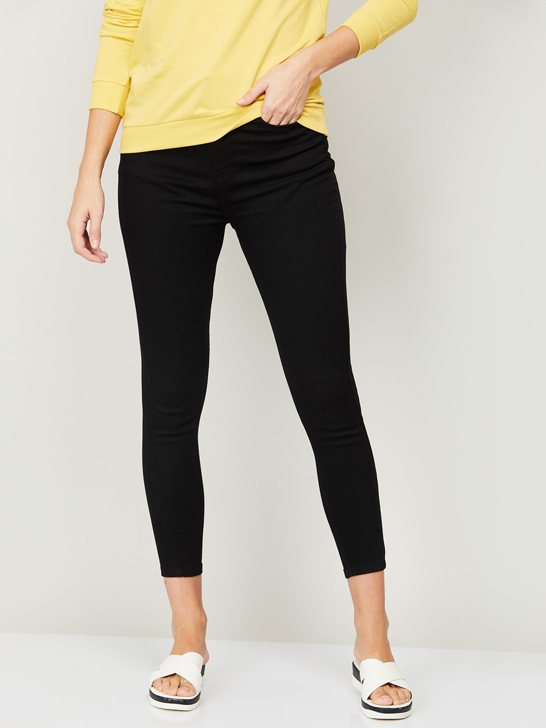 Ginger by store lifestyle jeans