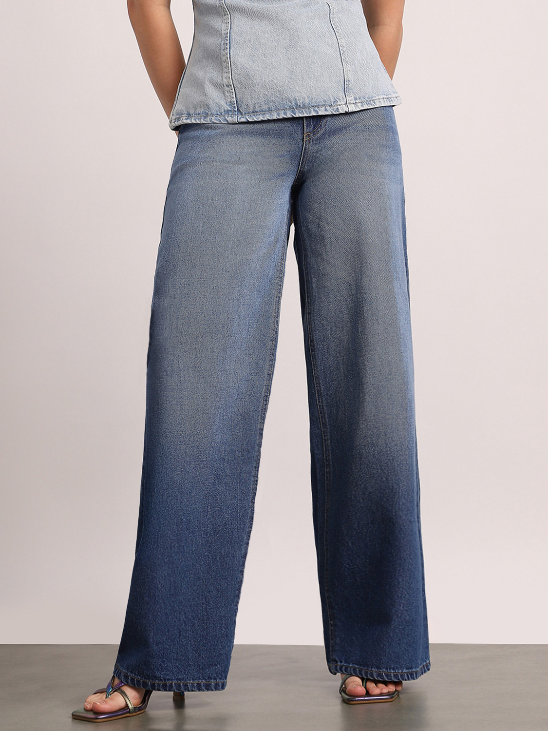 Image of Zuya Women Regular High Rise Blue Jeans