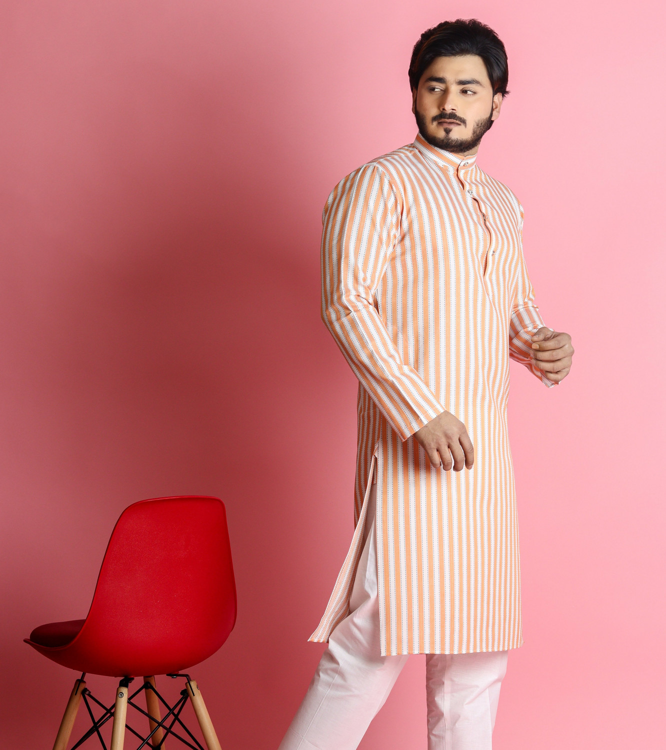 Image of Tibra Collection Men Striped Straight Kurta