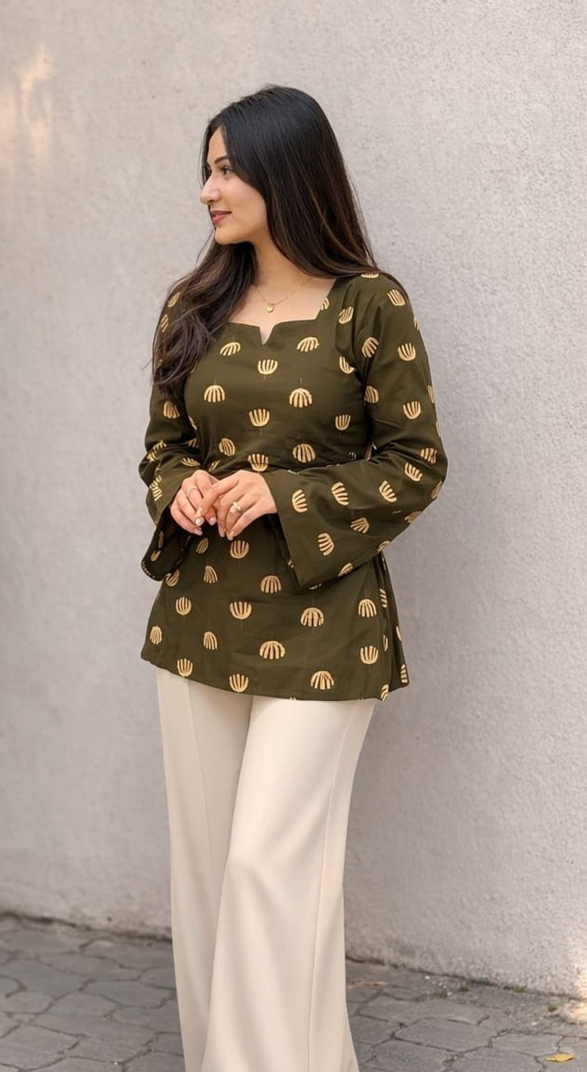 Image of PANCHHIRAJ TEXTILE Floral Print Cotton Blend Straight Kurta for Women (White, Brown)