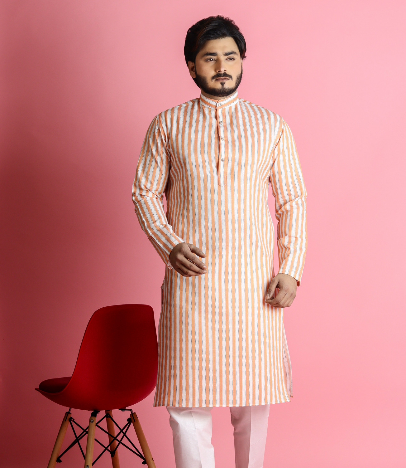 Image of Tibra Collection Men Striped Straight Kurta
