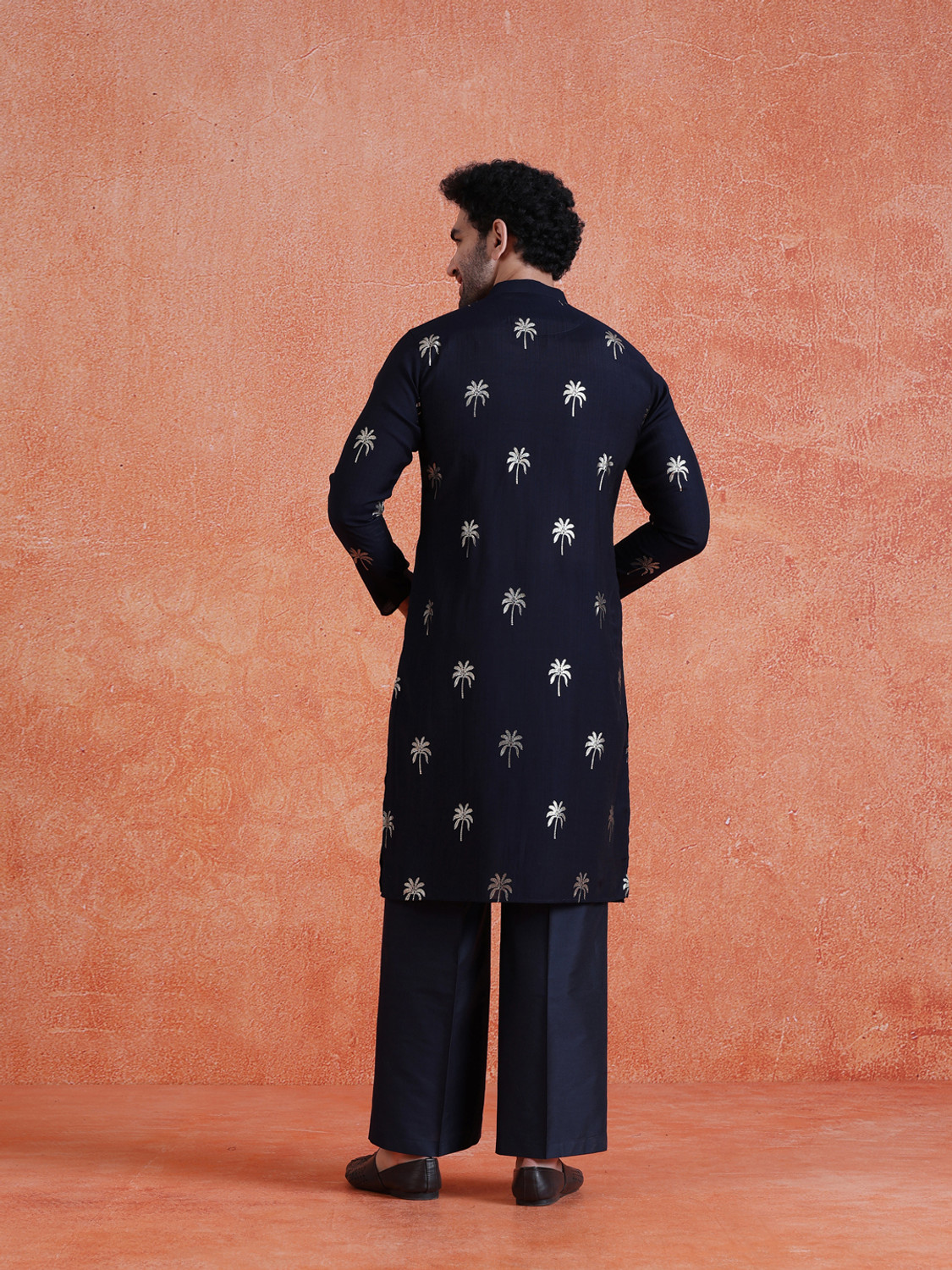 Image of Kisah Printed Viscose Rayon Straight Kurta for Men (Blue)