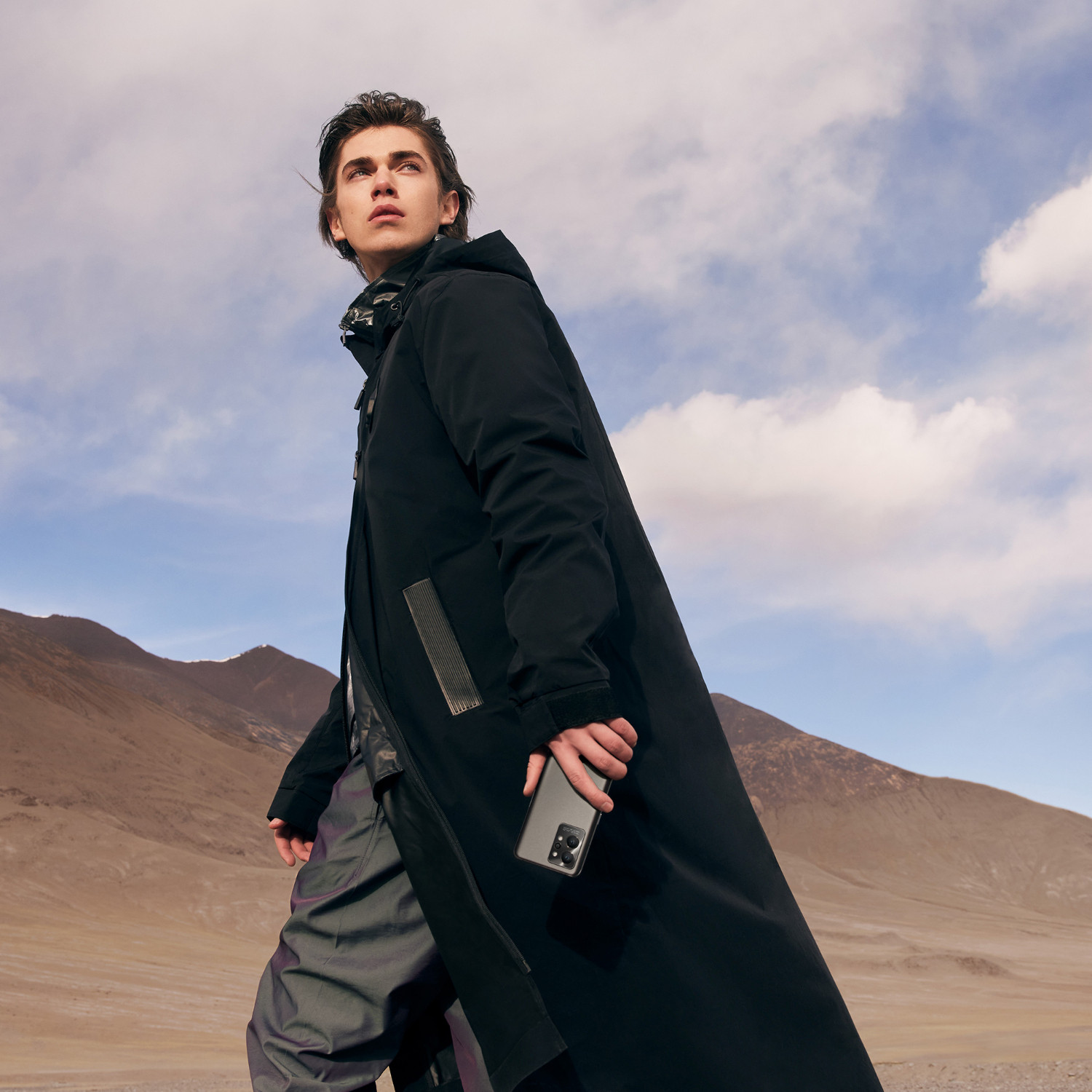 Image of realme GT 2 Pro (Steel Black, 128 GB)