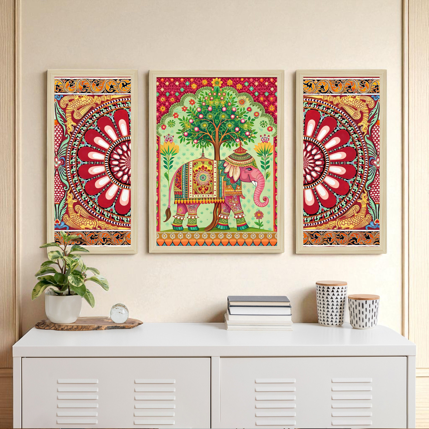 Image of Basudha Authentic paint Art of Lord Jagannath on Cloth | Handpainted Odisha Wall Hanging Embroidery 7 inch x 11 inch Painting (With Frame)