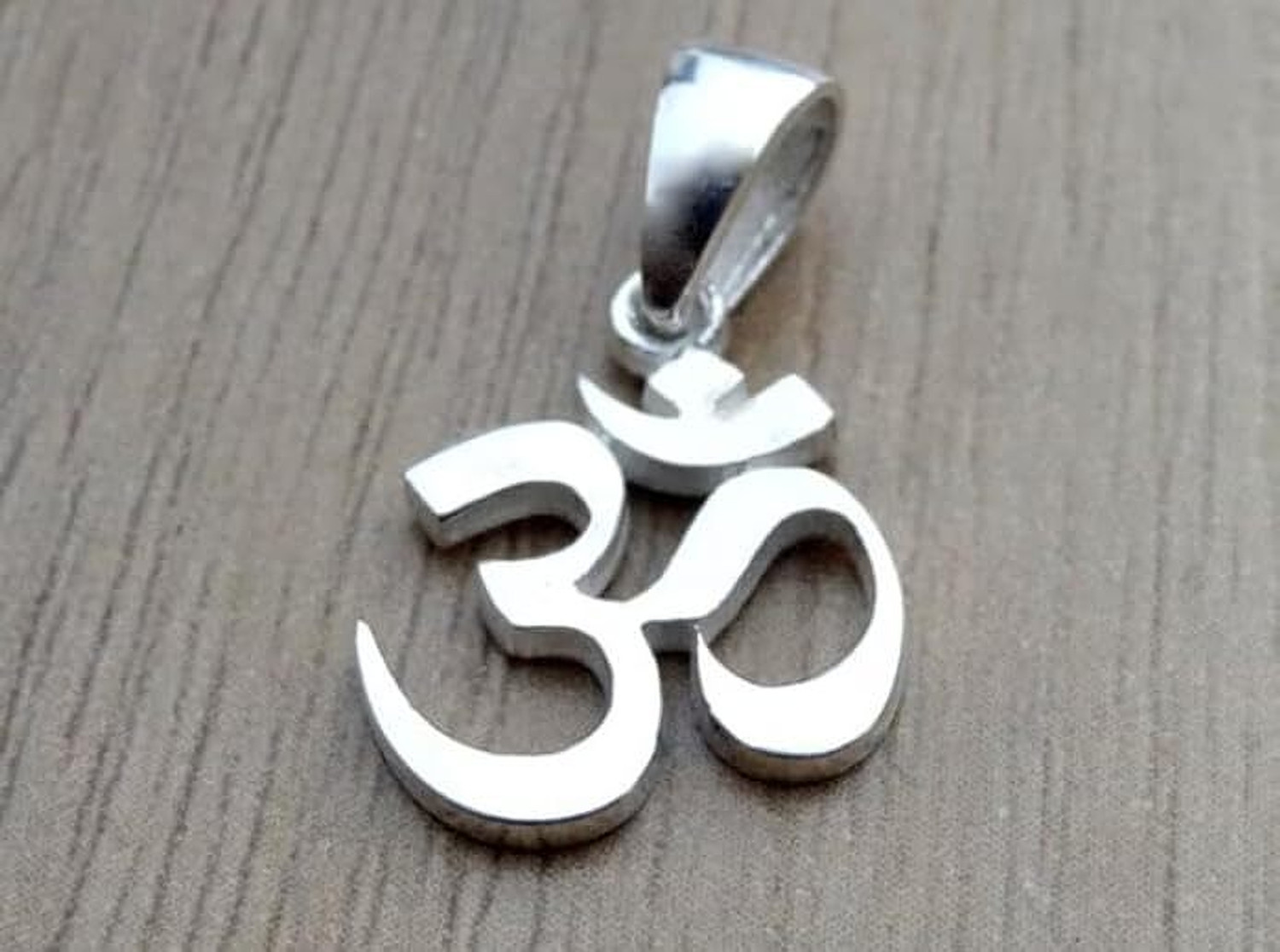 Image of jemskart Silver Sterling Silver Locket