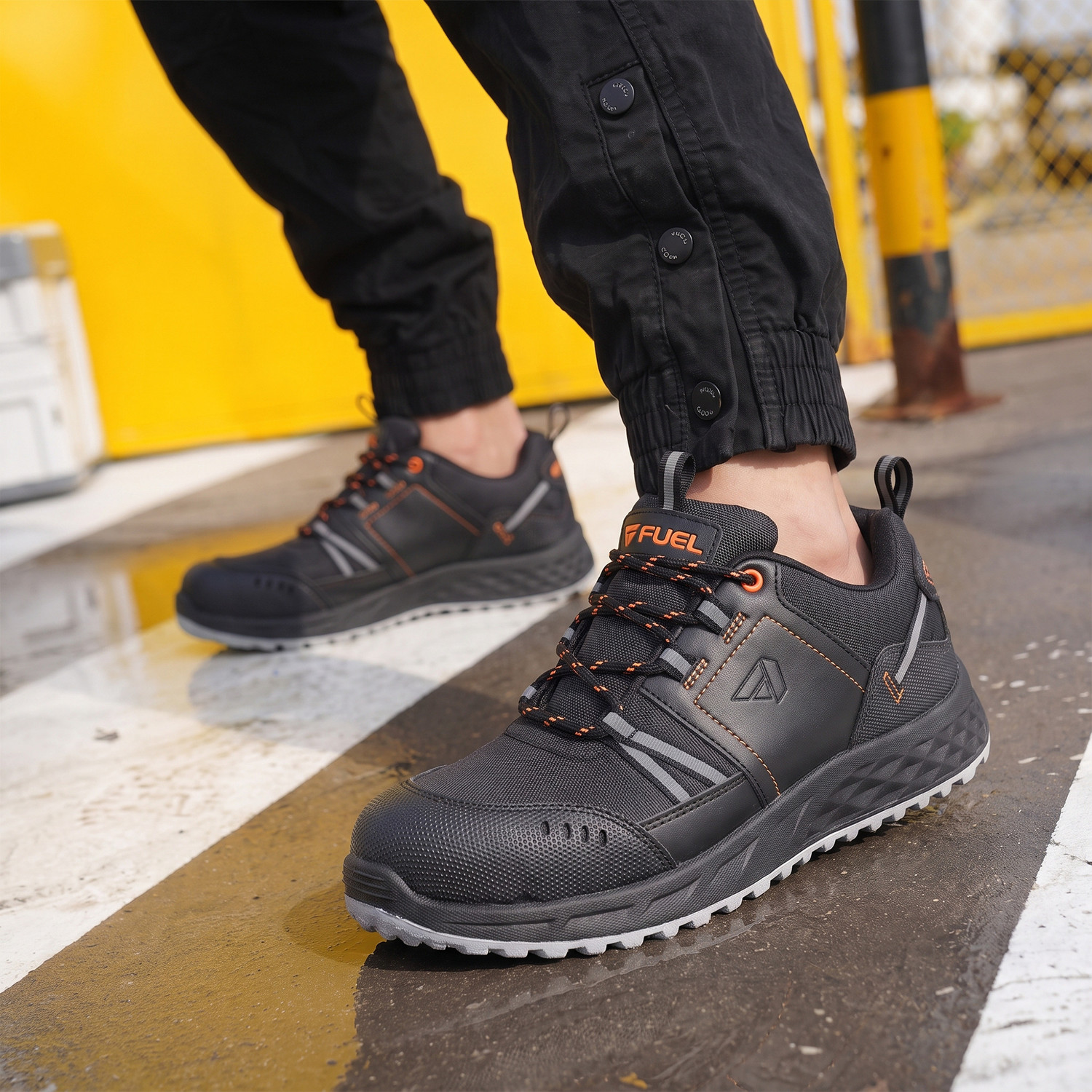 Image of Karam Composite Toe Leather Safety Shoe (Black, S1, Size 3)