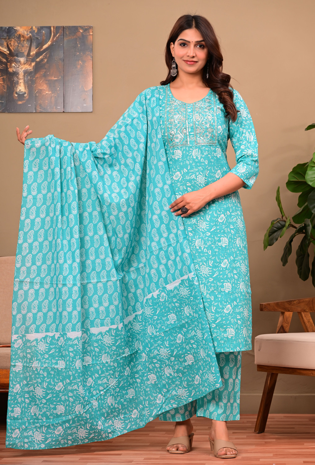 Image of Mishree collection Ethnic Set Printed Kurta, Trouser /Pant & Dupatta Set