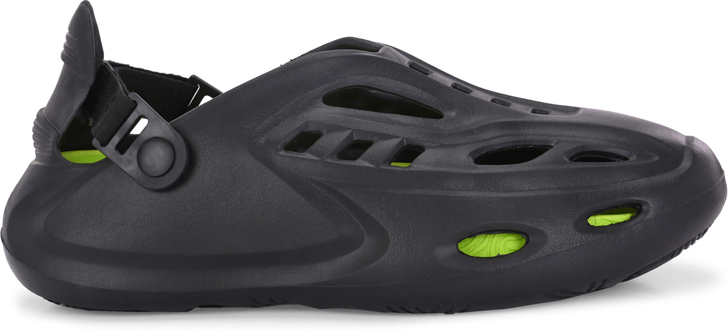 Image of HRX by Hrithik Roshan Men Clogs Sandal (Black , 6)