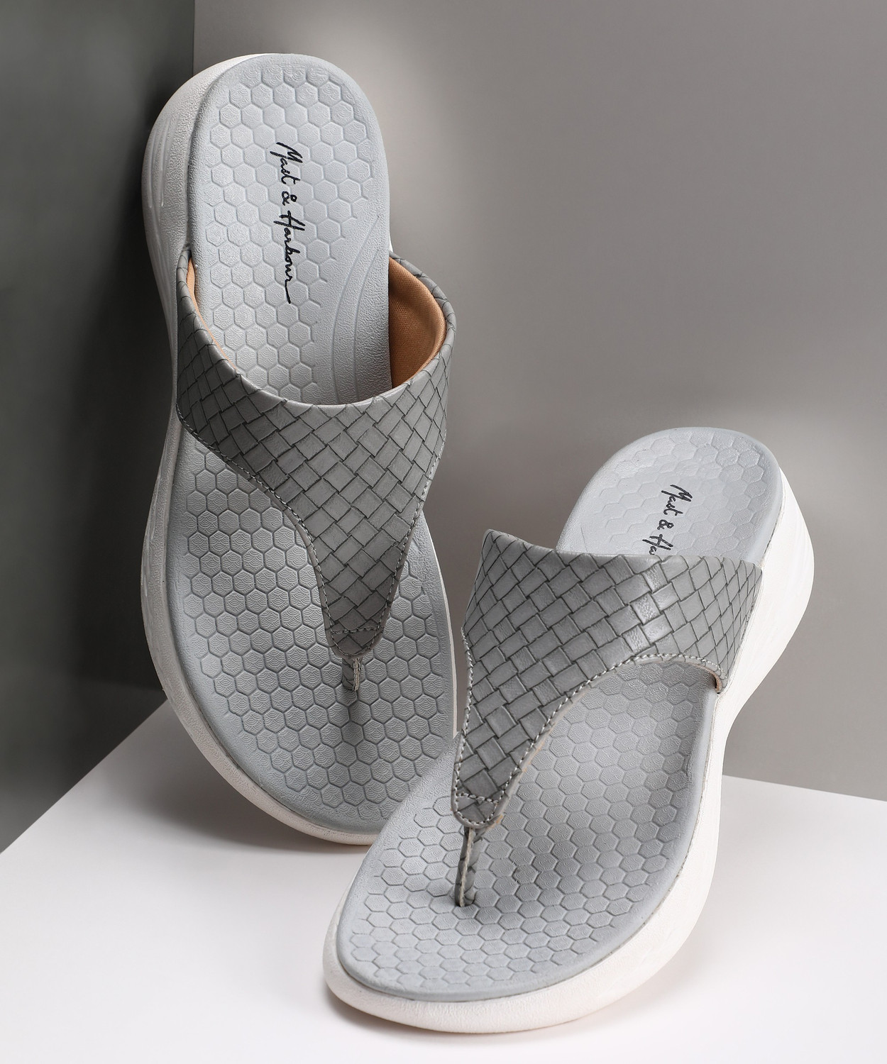 Mast and harbour sandals womens deals