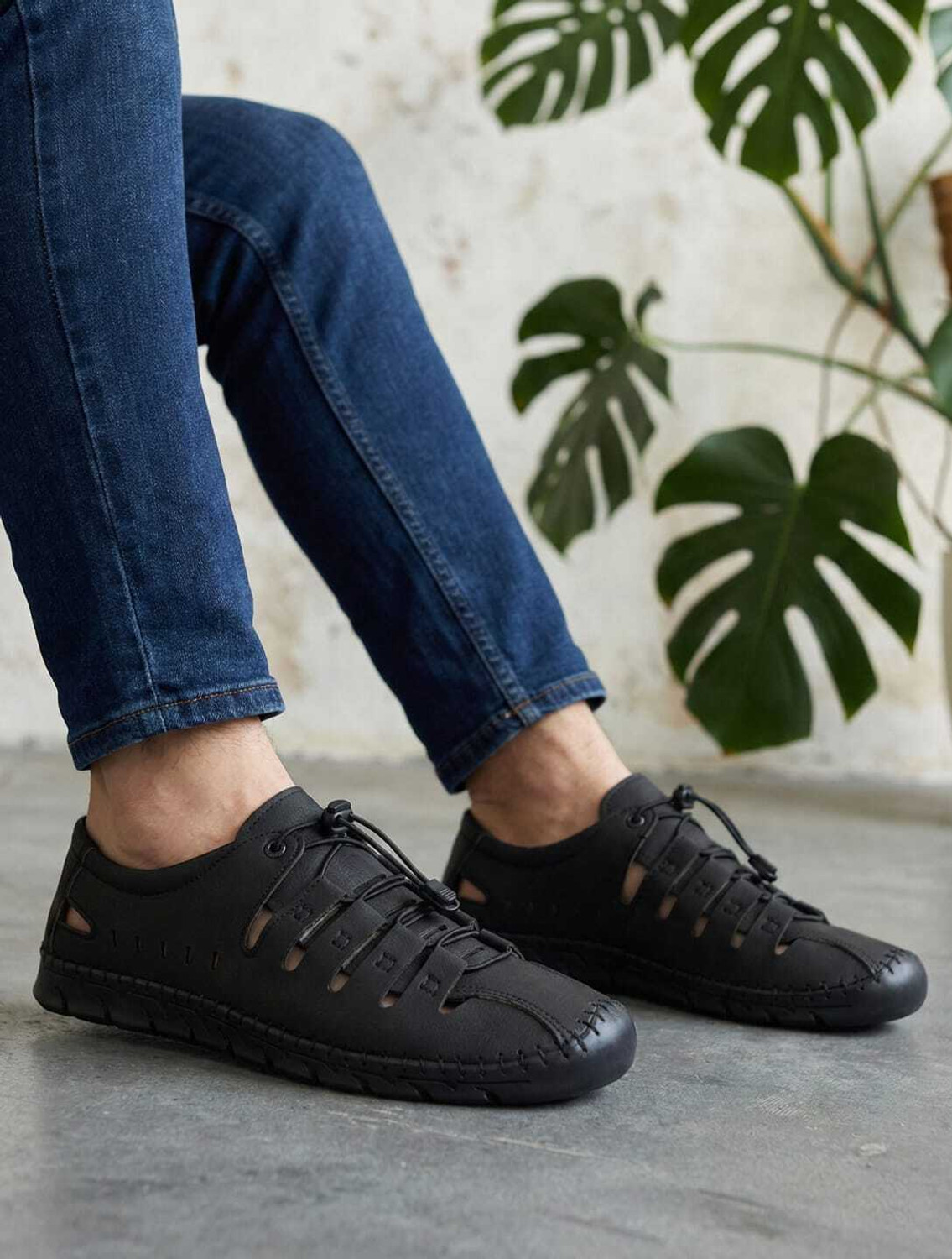 Image of DLS Men MENS AND BOYS IMPORTED STYLISH LACE UP CLOGS SANDAL SHOES Clogs Sandal (Black , 9)