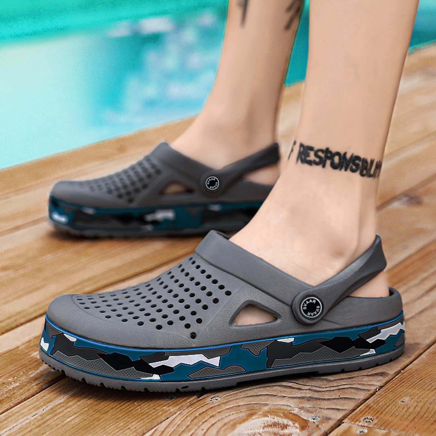 Image of Svaar Men Clogs