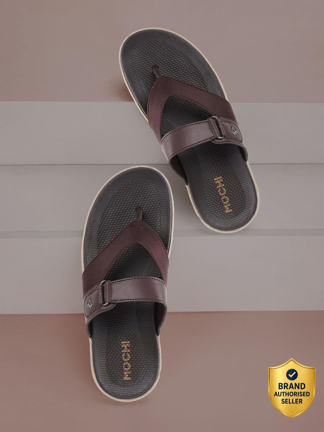 MOCHI Men Brown Sandals