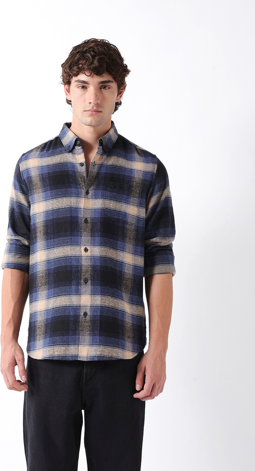Men Slim Fit Checkered Button Down Collar Casual Shirt