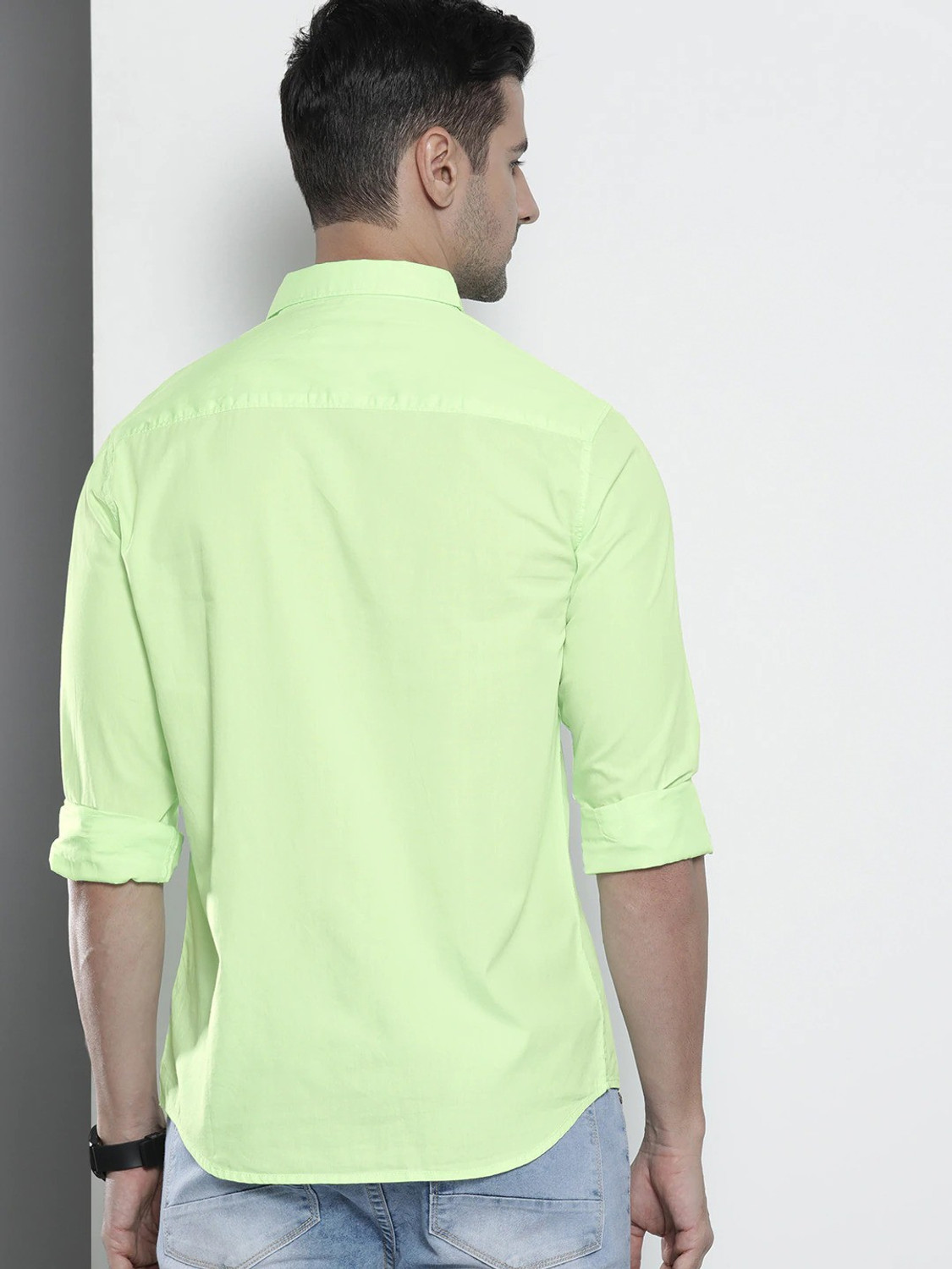 Image of The Indian Garage Co. Men Solid Casual Green Shirt